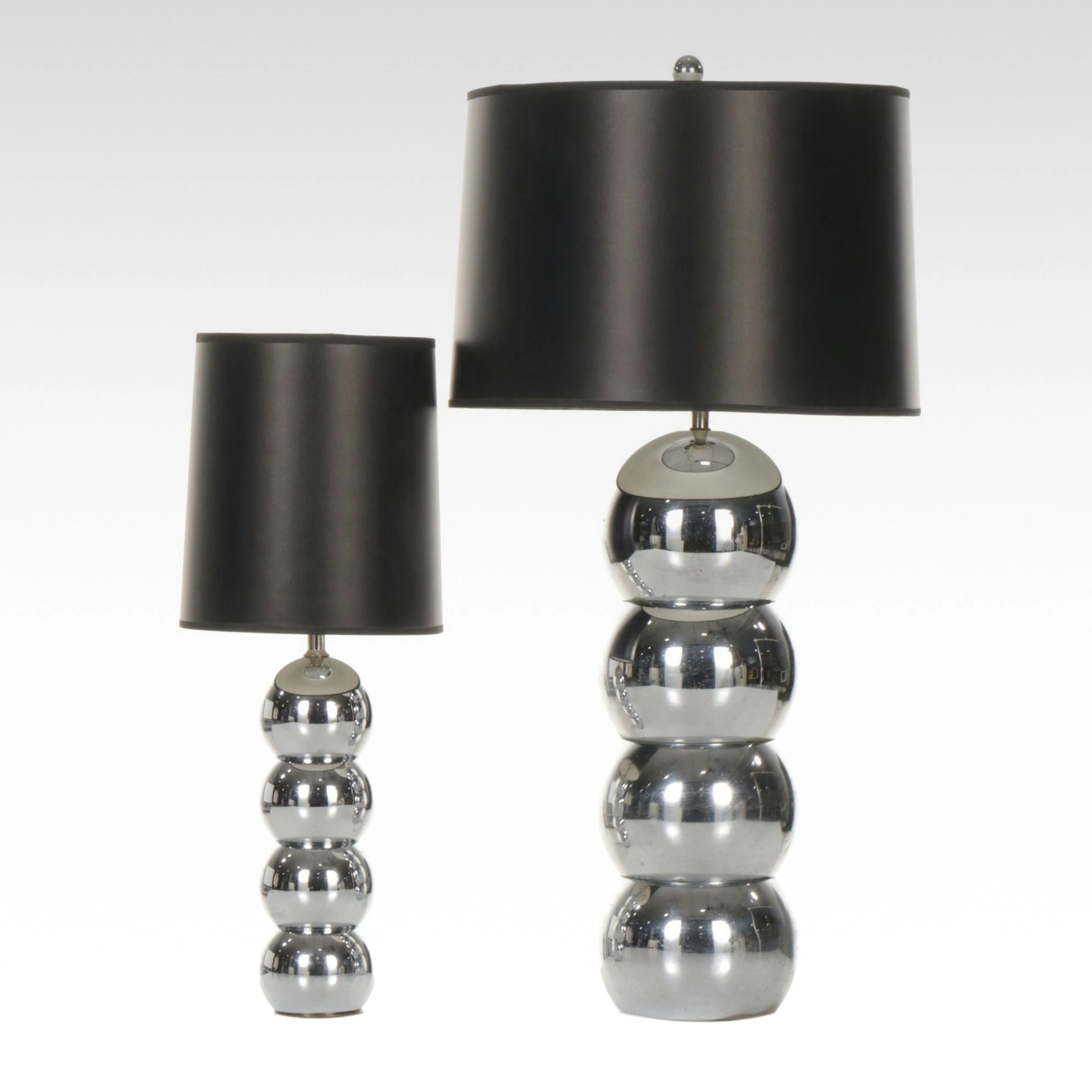 Two Modernist Chrome Stacked Ball Table Lamps, Late 20th Century