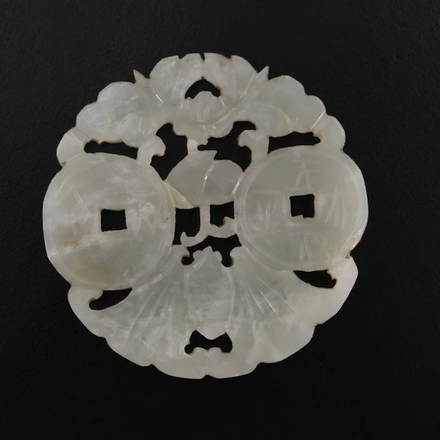 Loose Carved Serpentine