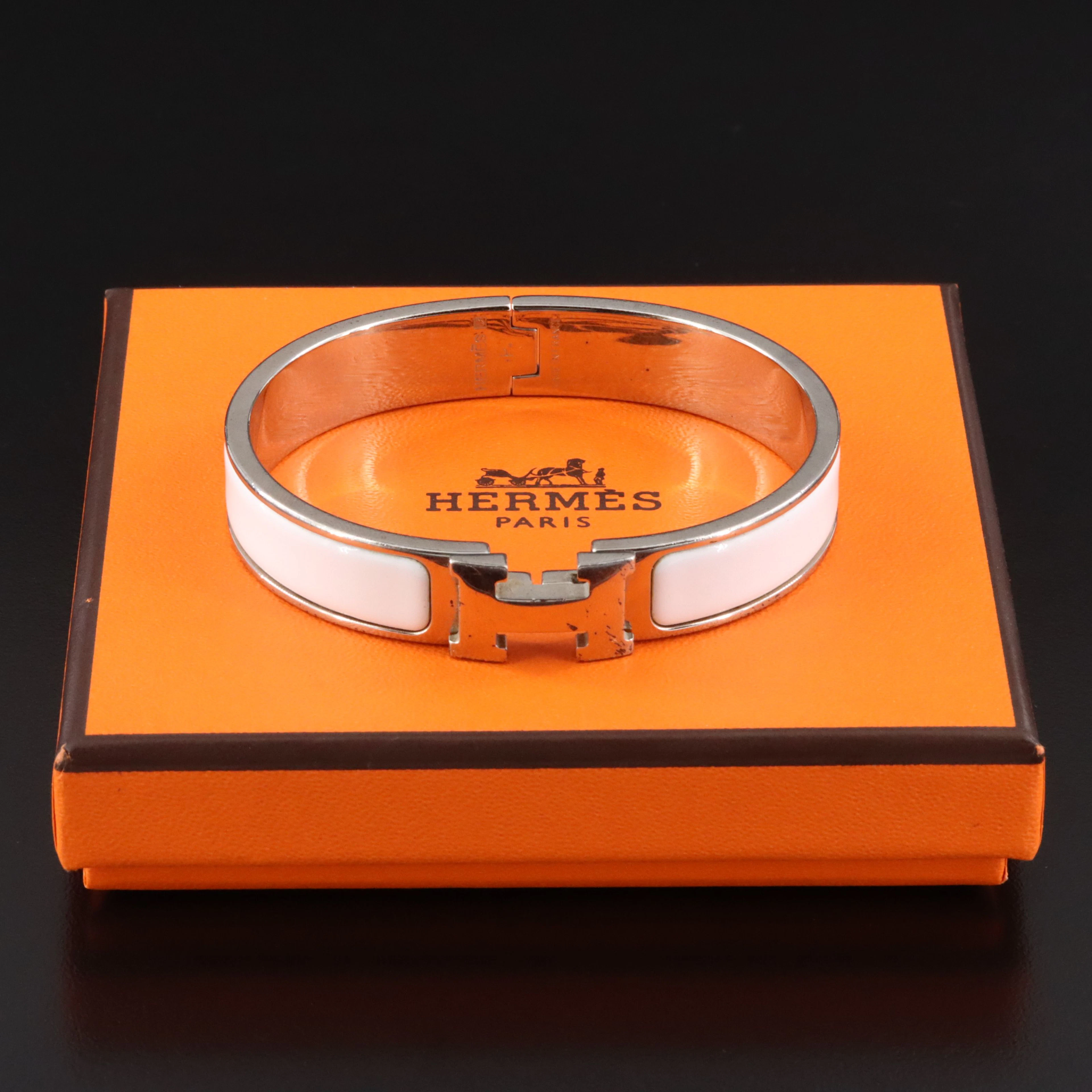 Hermès Clic H White Enamel and Silver Tone Bracelet