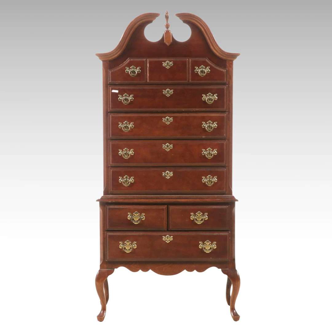 Queen Anne Style Mahogany Bonnet-Top High Chest, 20th Century