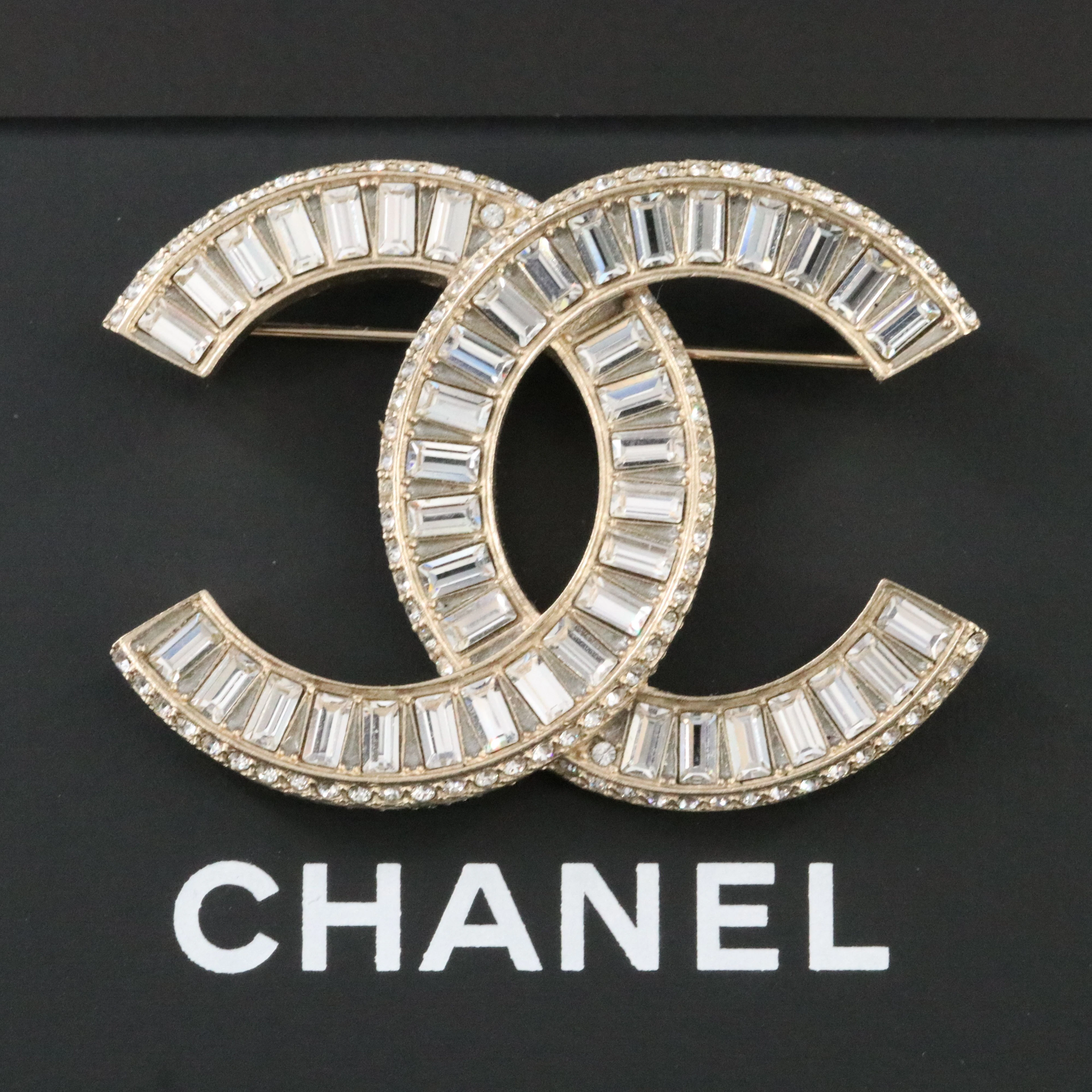 Chanel CC Crystal Brooch 2016