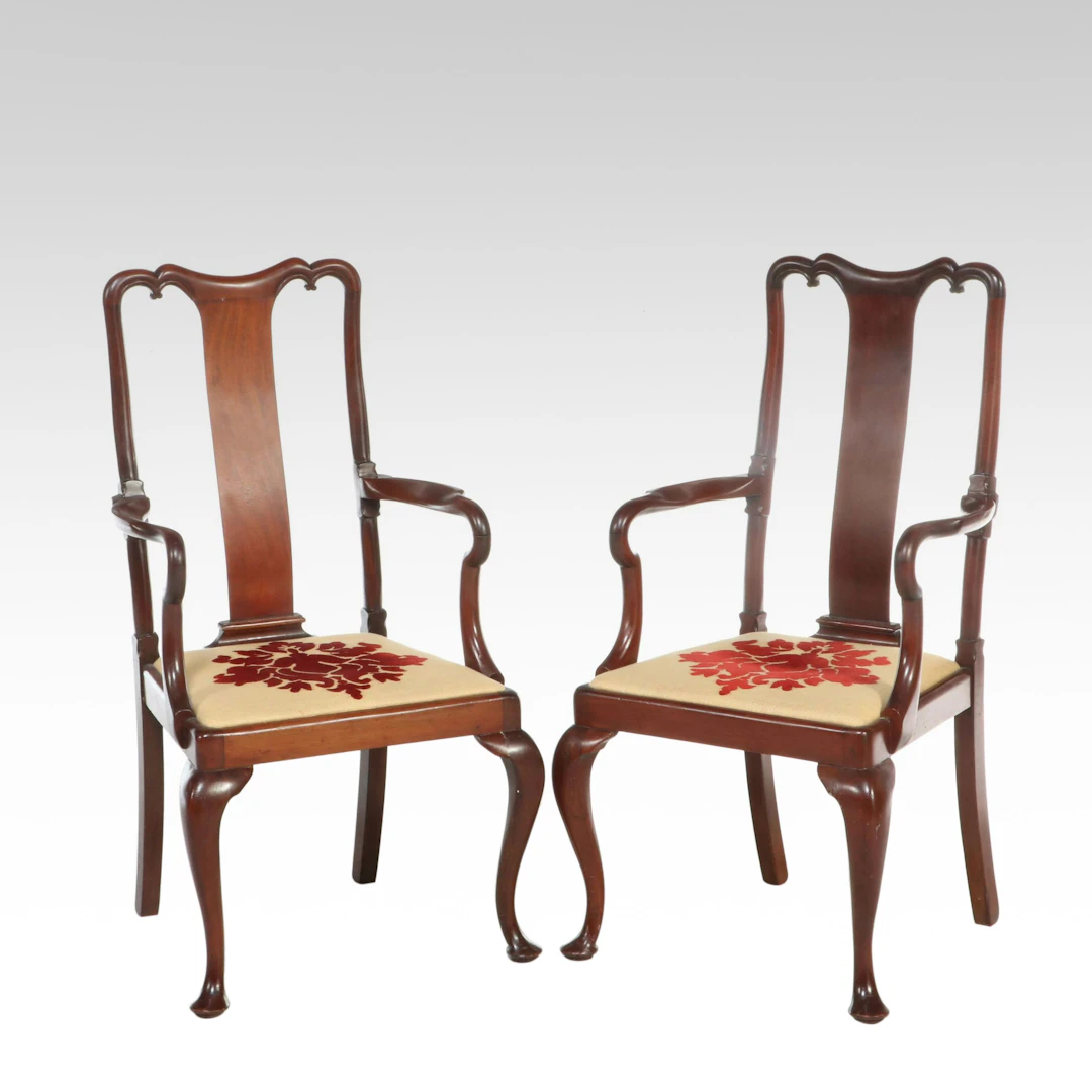Pair of Queen Anne Style Mahogany Armchairs, Mid to Late 20th Century
