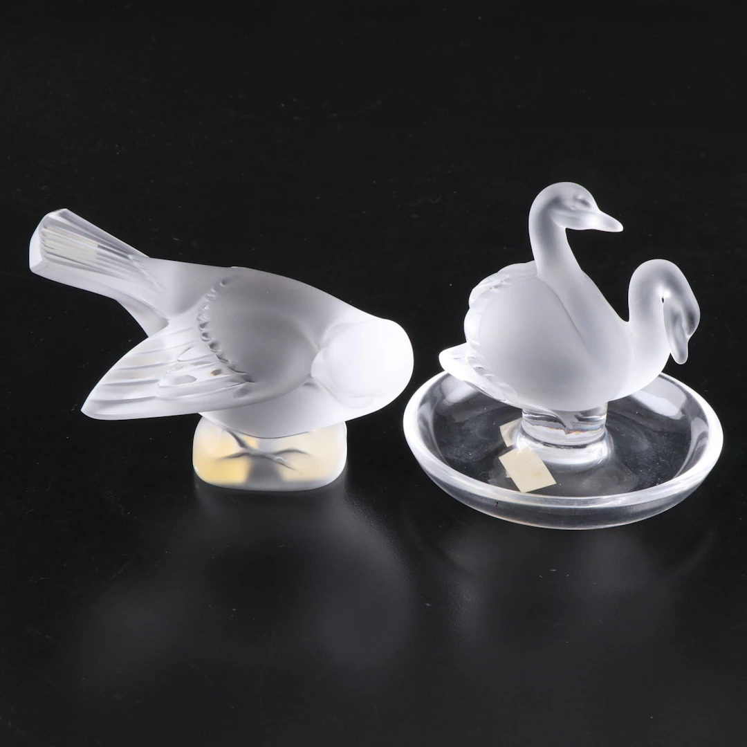 Lalique "Deux Cygnes" Crystal Pin Dish with "Moineau" Figurine