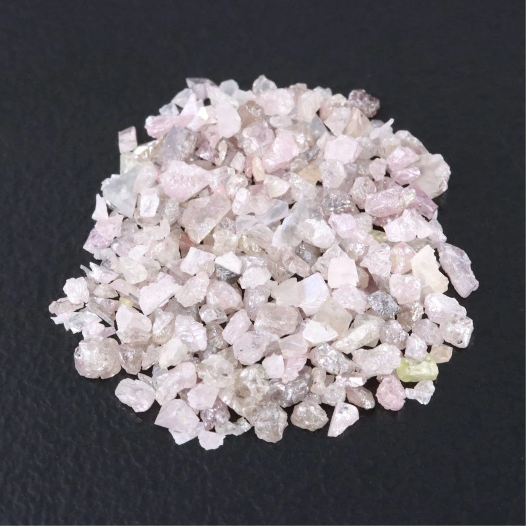 Loose 5.51 CTW Rough Diamond Lot