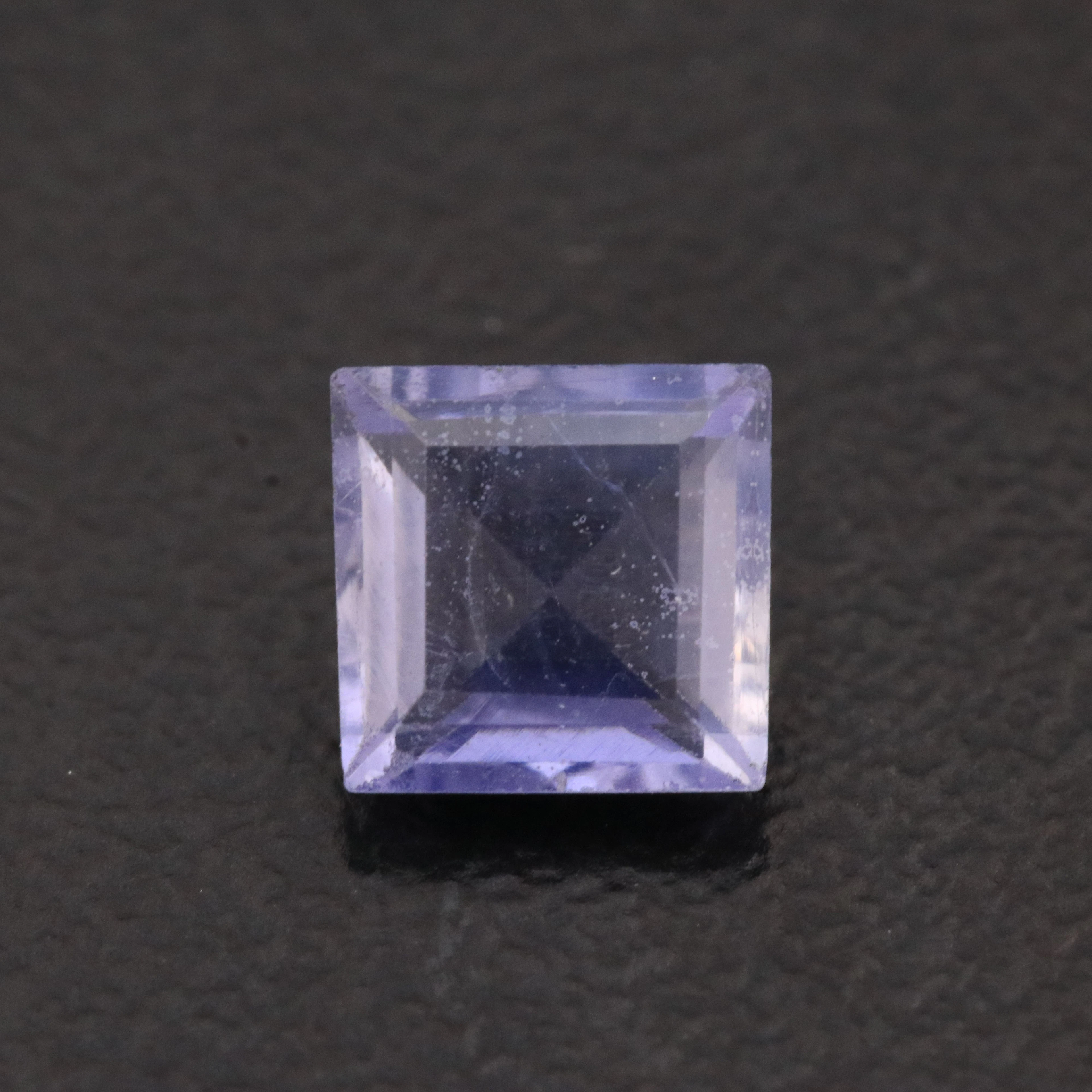 Loose 0.90 CT Iolite