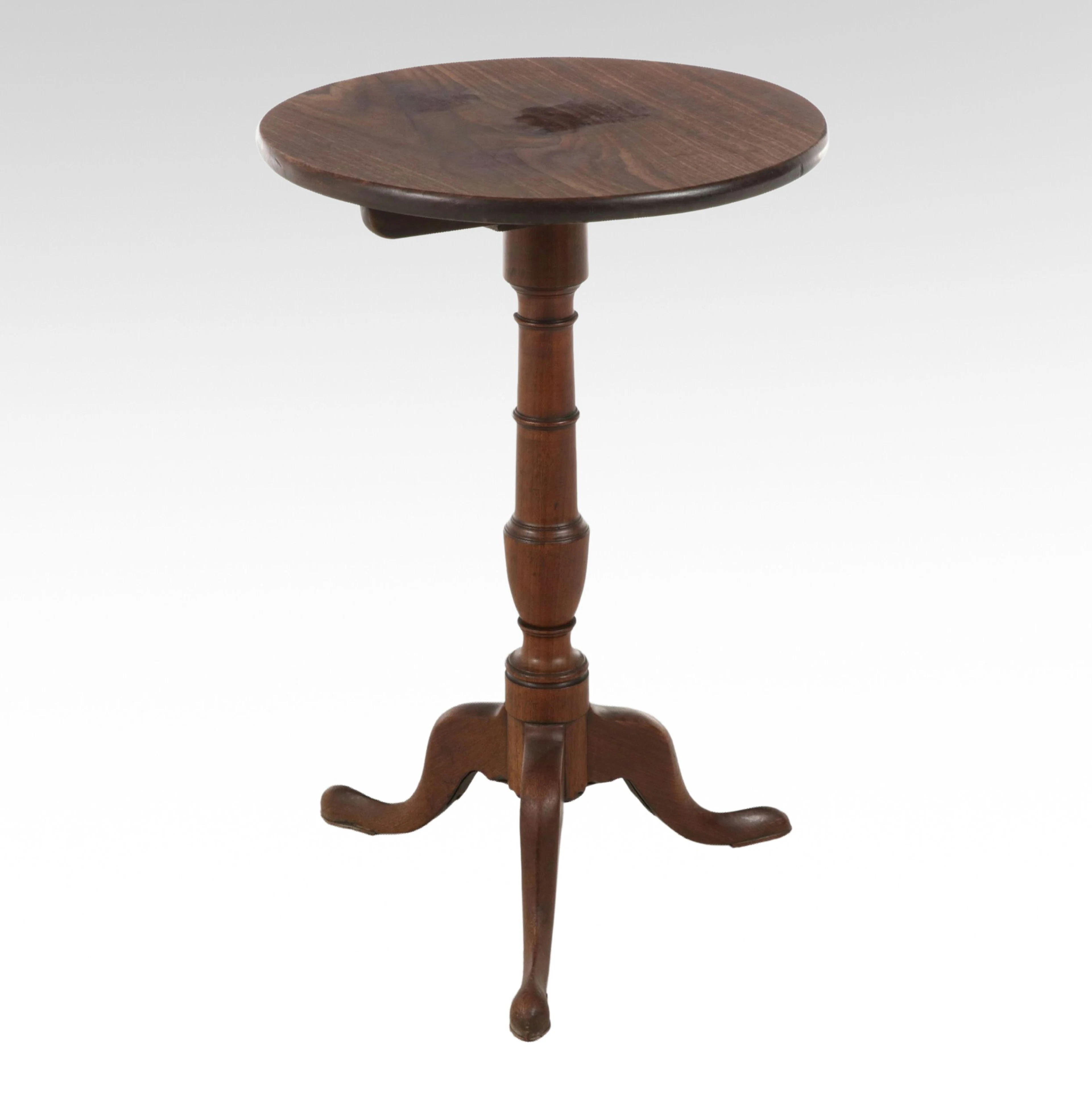 Queen Anne Style Tilt-Top Candlestand, 20th Century