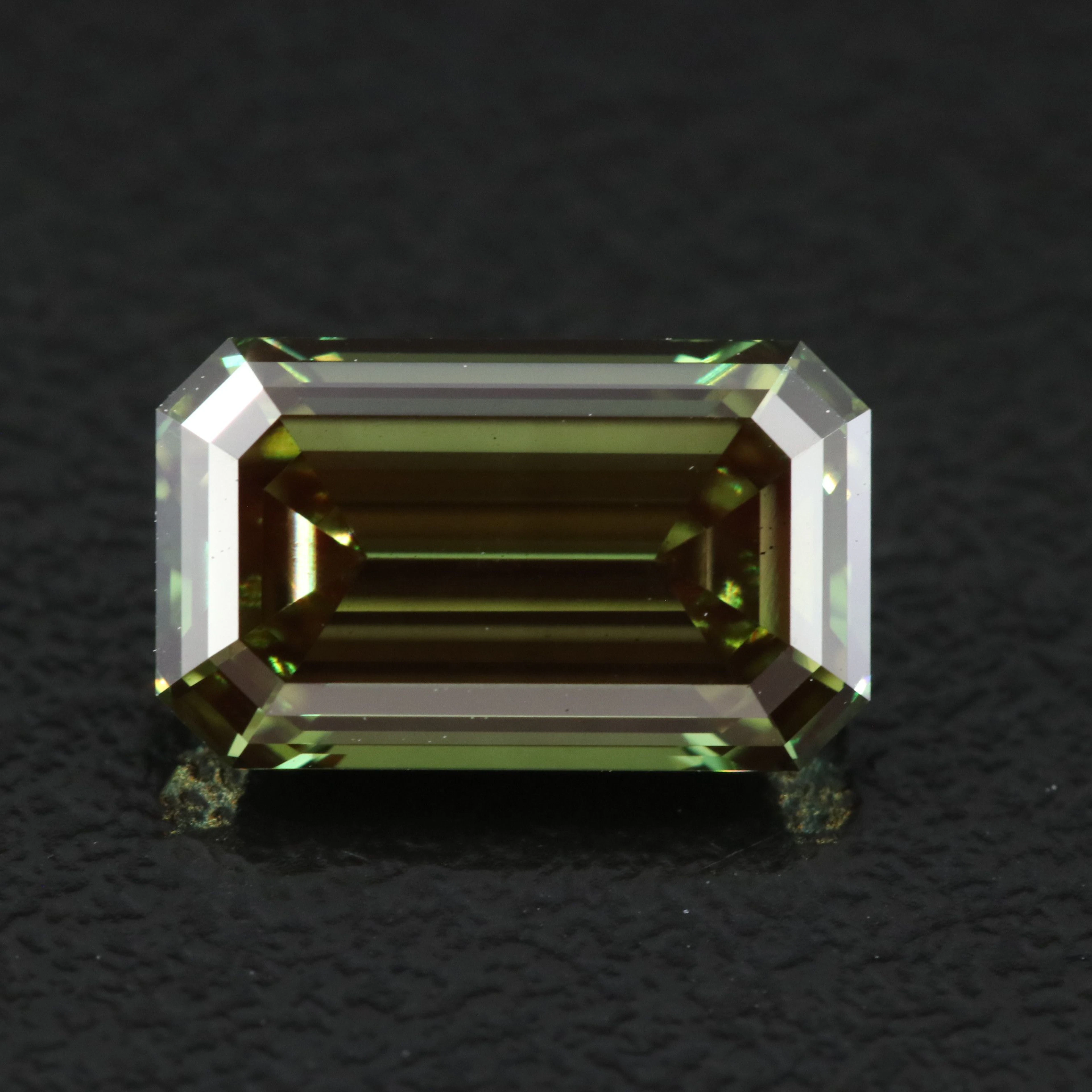 Loose 2.01 CT Lab Grown Fancy Green Diamond