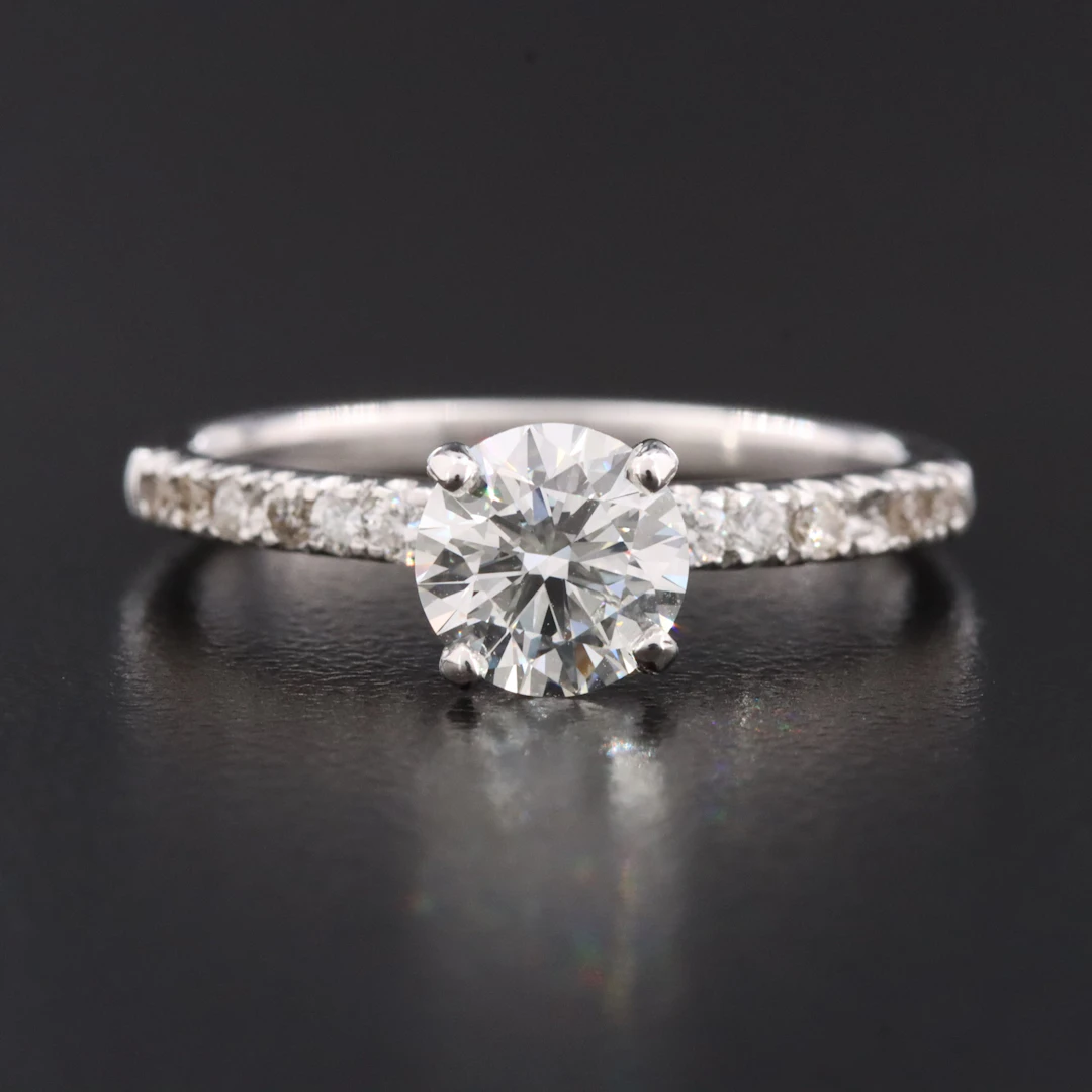 18K 1.26 CTW Diamond Ring with Lab Grown Center