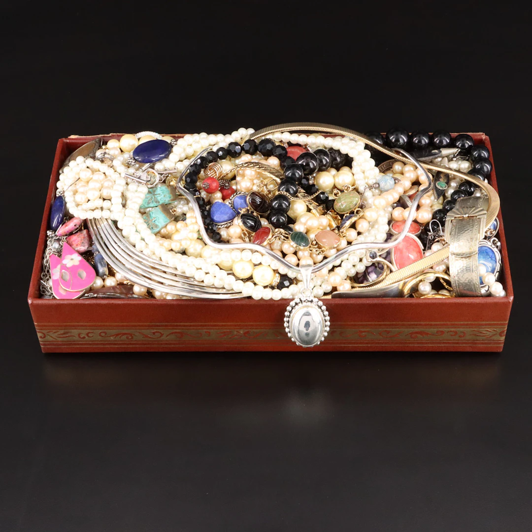 Uncommon Discoveries: Jewelry Collection
