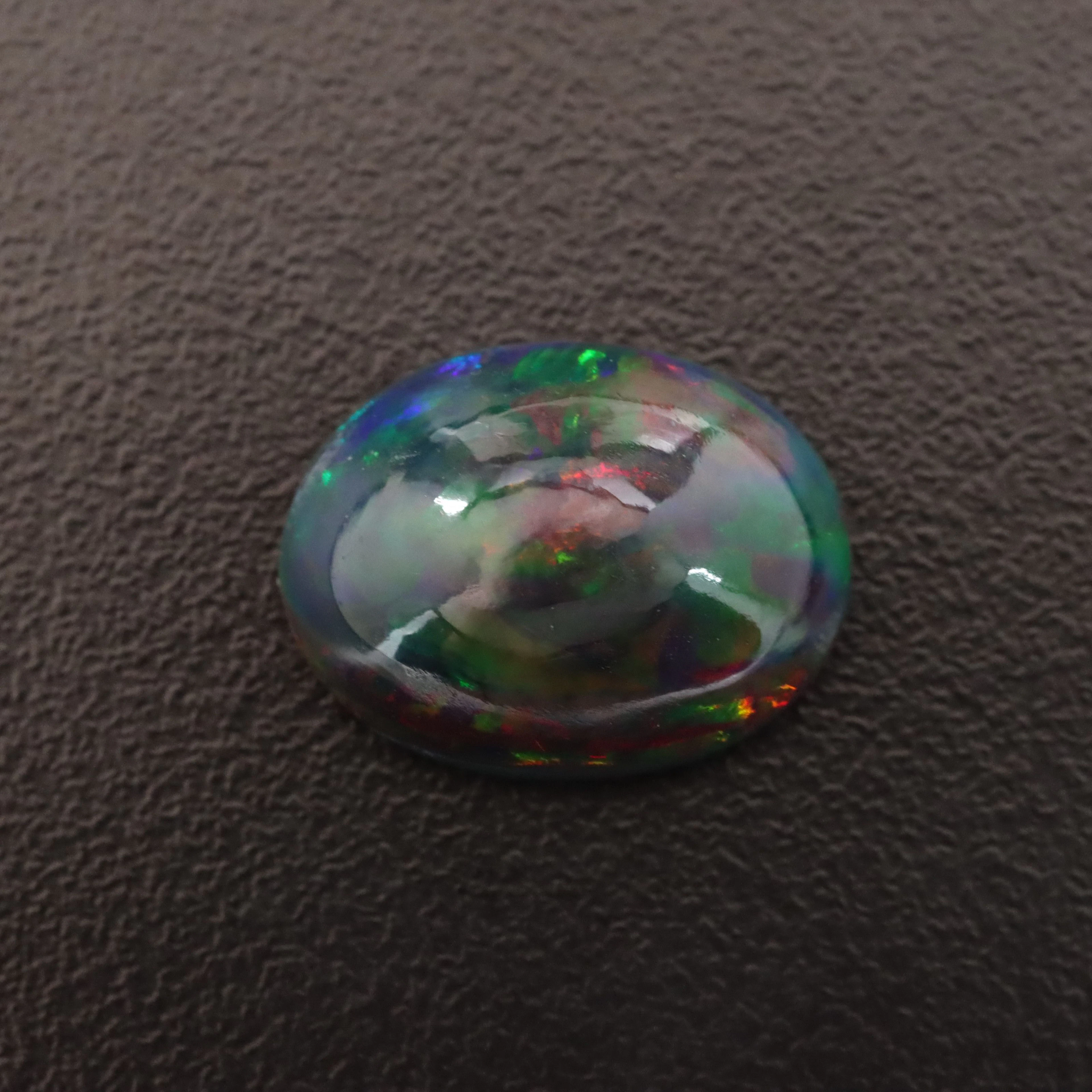 Loose 6.28 CT Opal