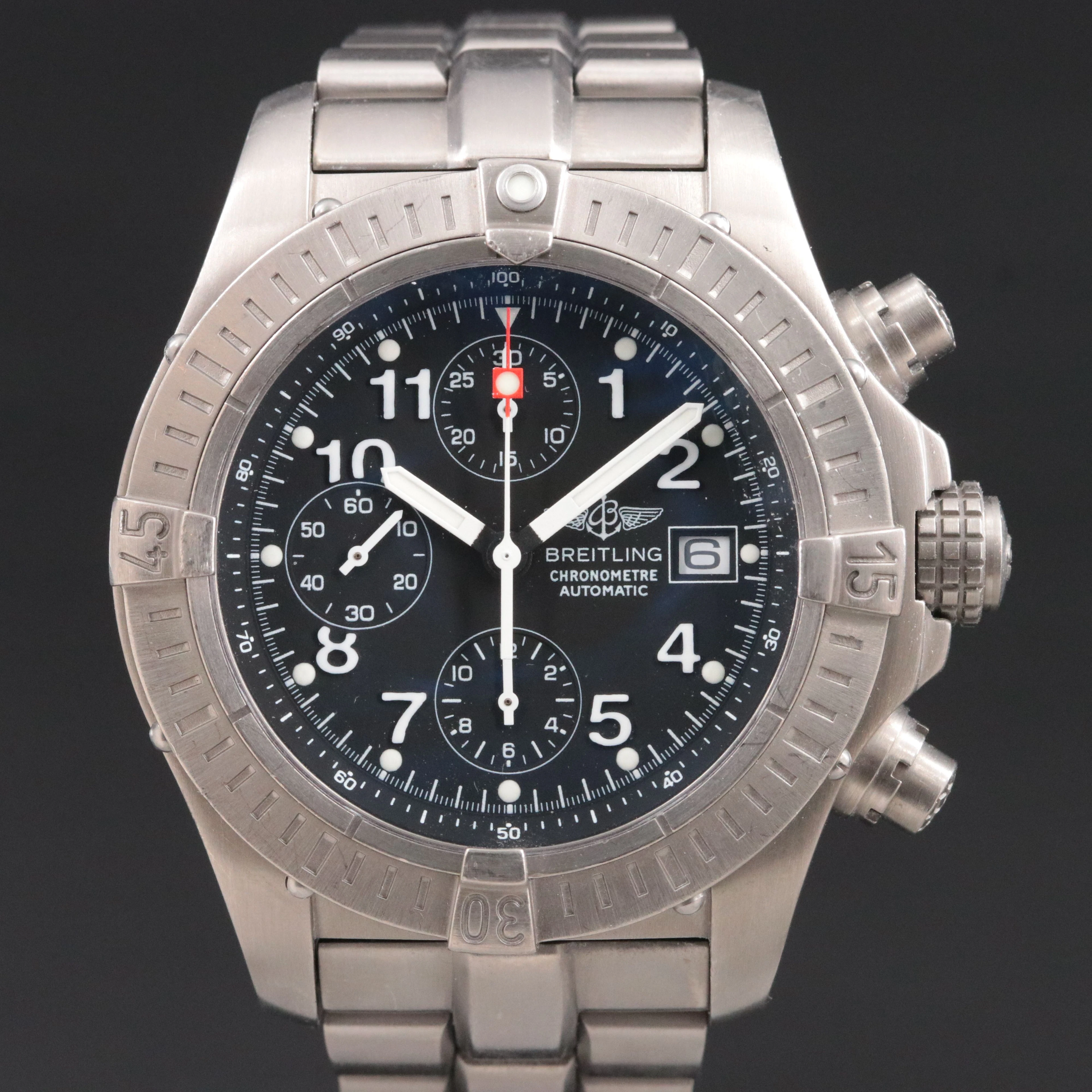 Breitling Chrono Avenger Titanium Watch