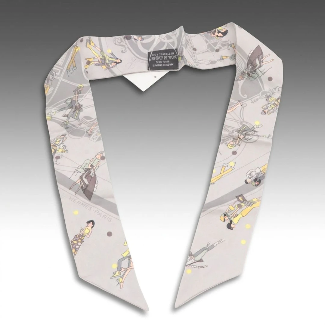 Hermès "Ex-Libris Les Parisiennes" Silk Twilly Scarf