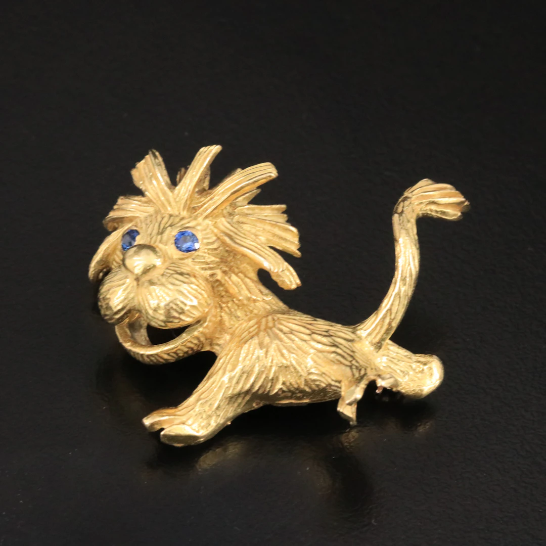 18K Sapphire Lion Brooch
