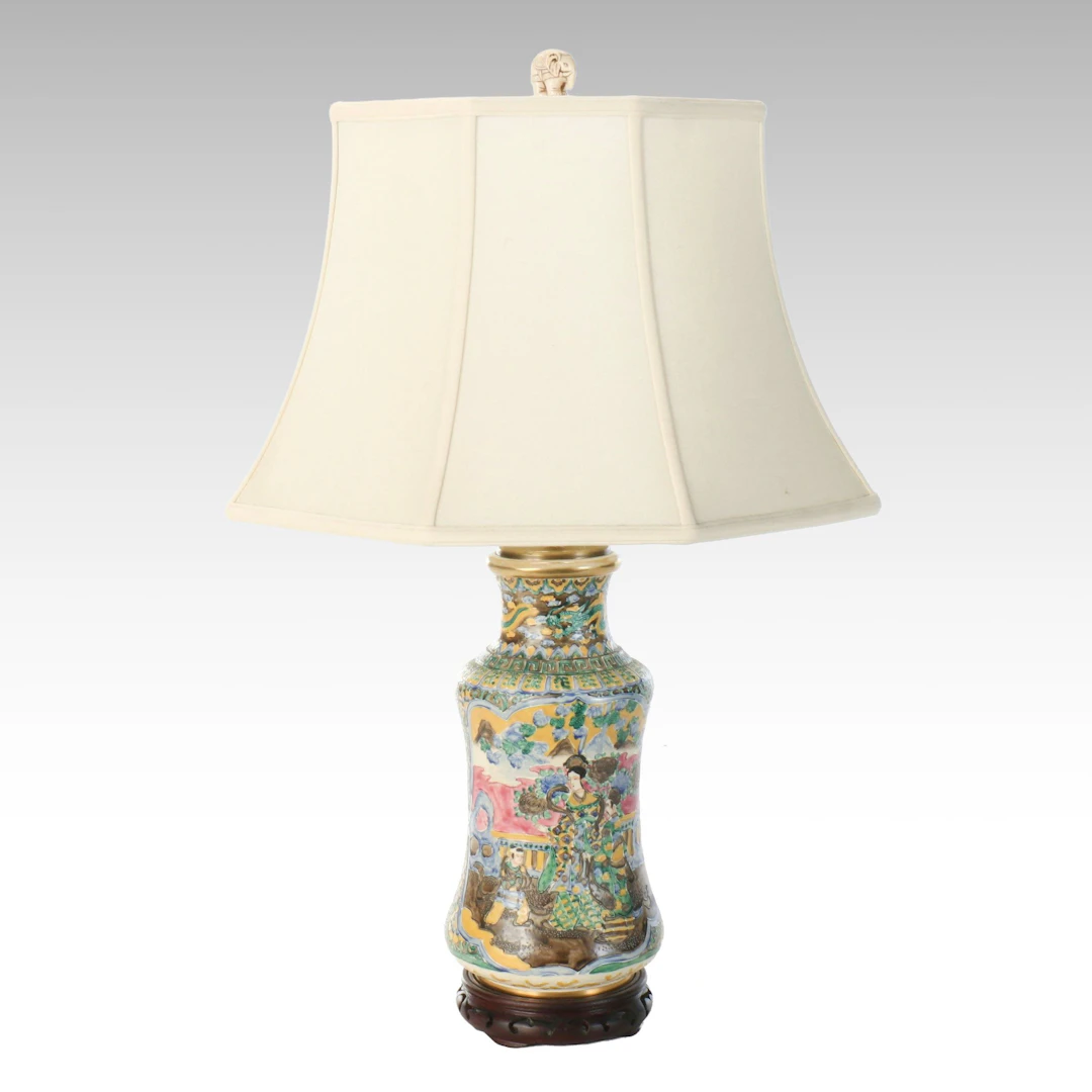 Chinese Moriage Style Hand-Painted Porcelain Table Lamp