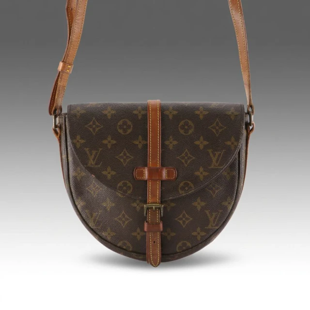 Louis Vuitton Chantilly MM Crossbody Bag in Monogram Canvas and Vachetta