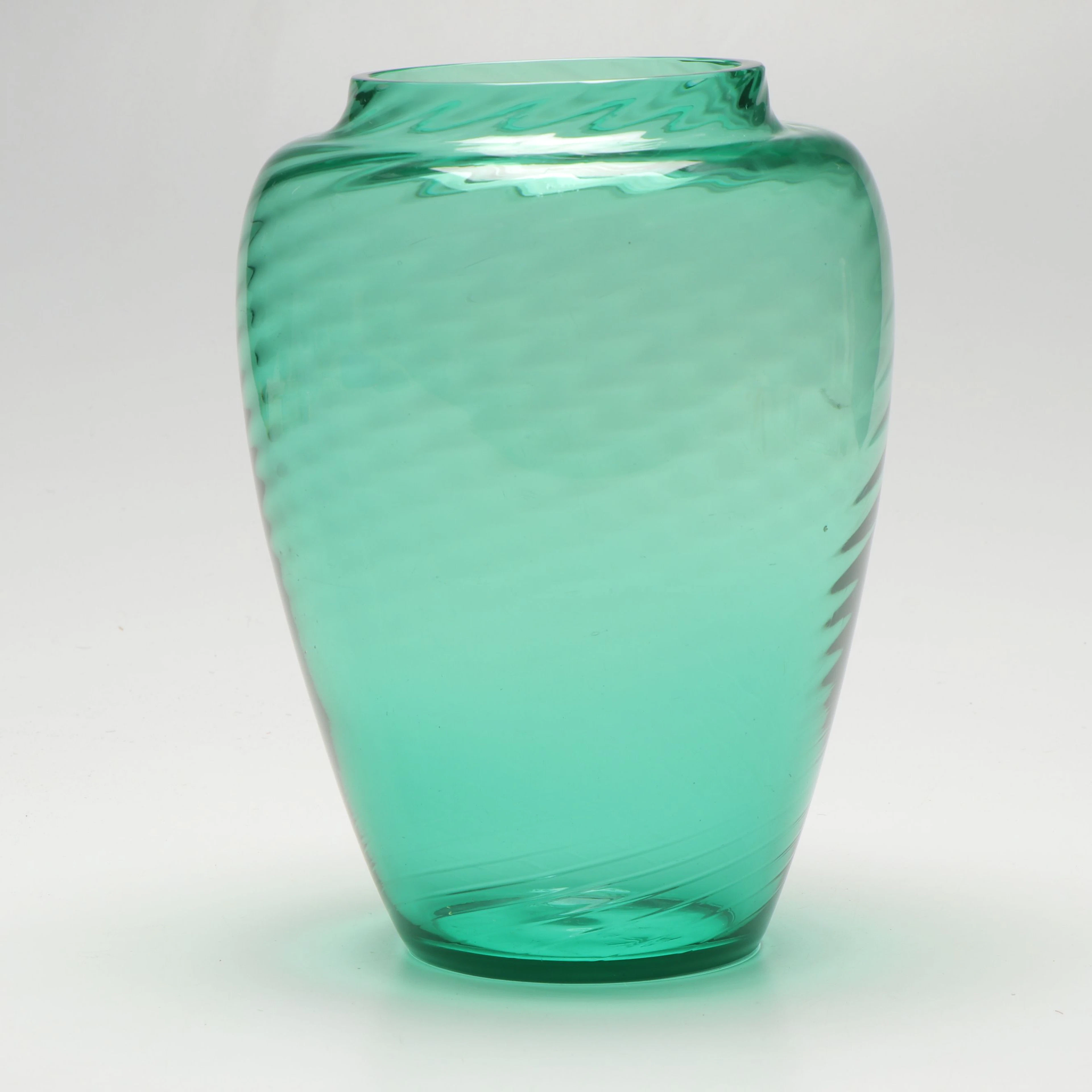 Steuben Uranium Glass Spiral Ribbed Vase, Early 20th Century