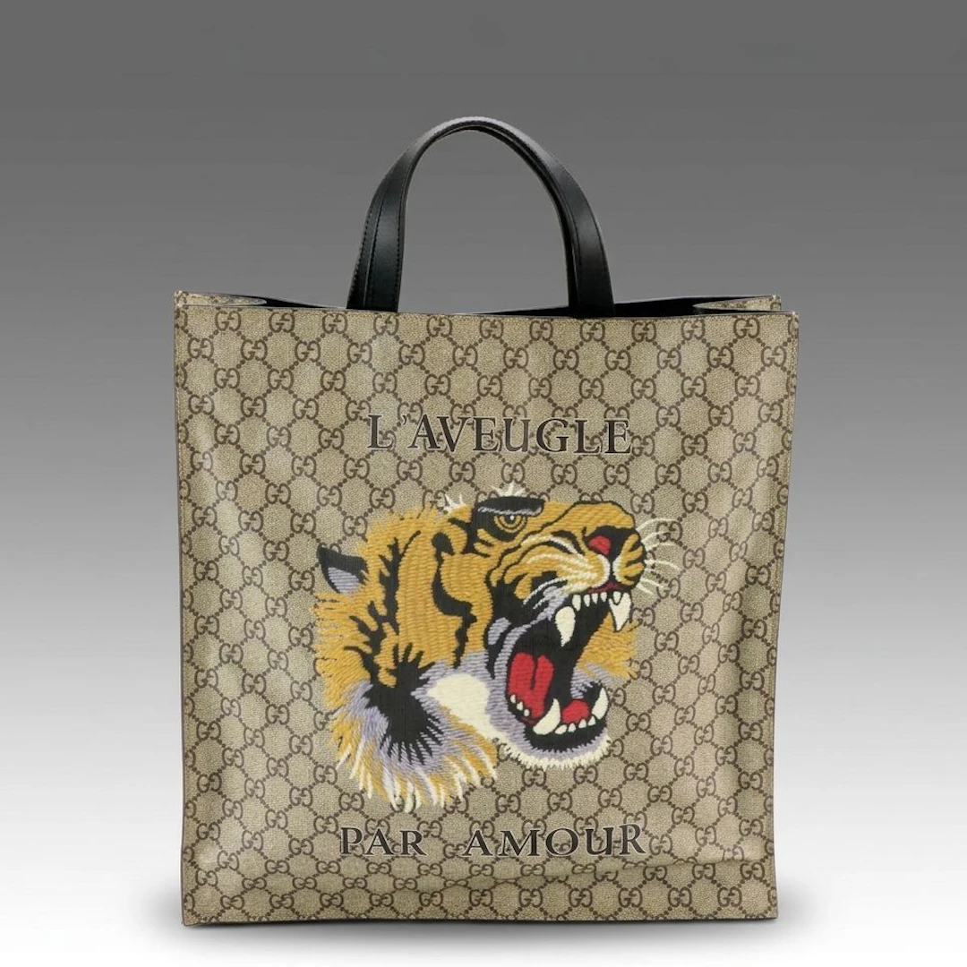 Gucci L'aveugle Par Amour Tiger GG Supreme Canvas and Leather Two-Way Tote Bag