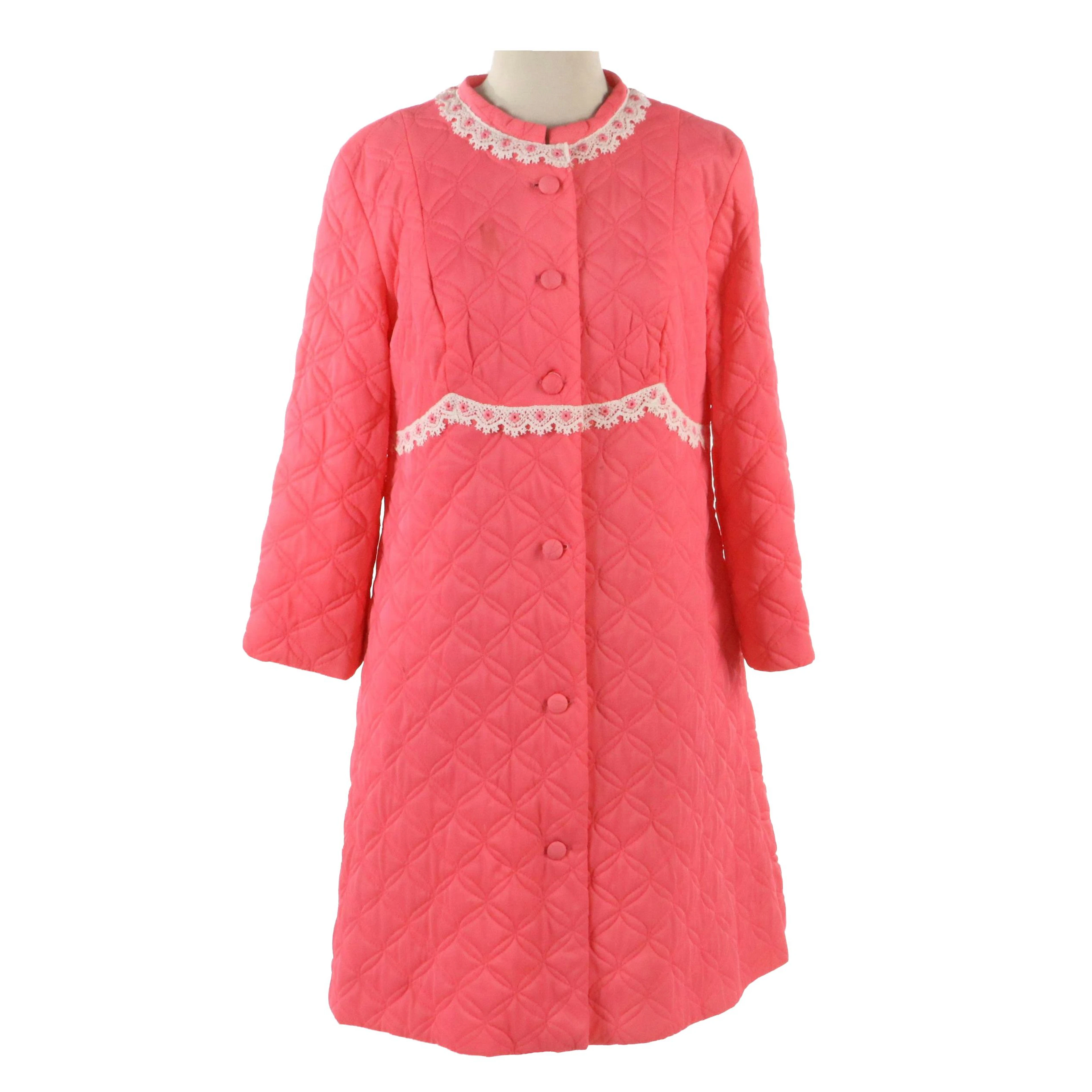 Sears, Roebuck & Company Short Robe in Quilted Nylon Tricot, Vintage