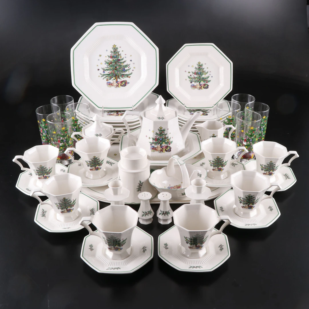 Nikko Classic Collection Christmas Dinnerware