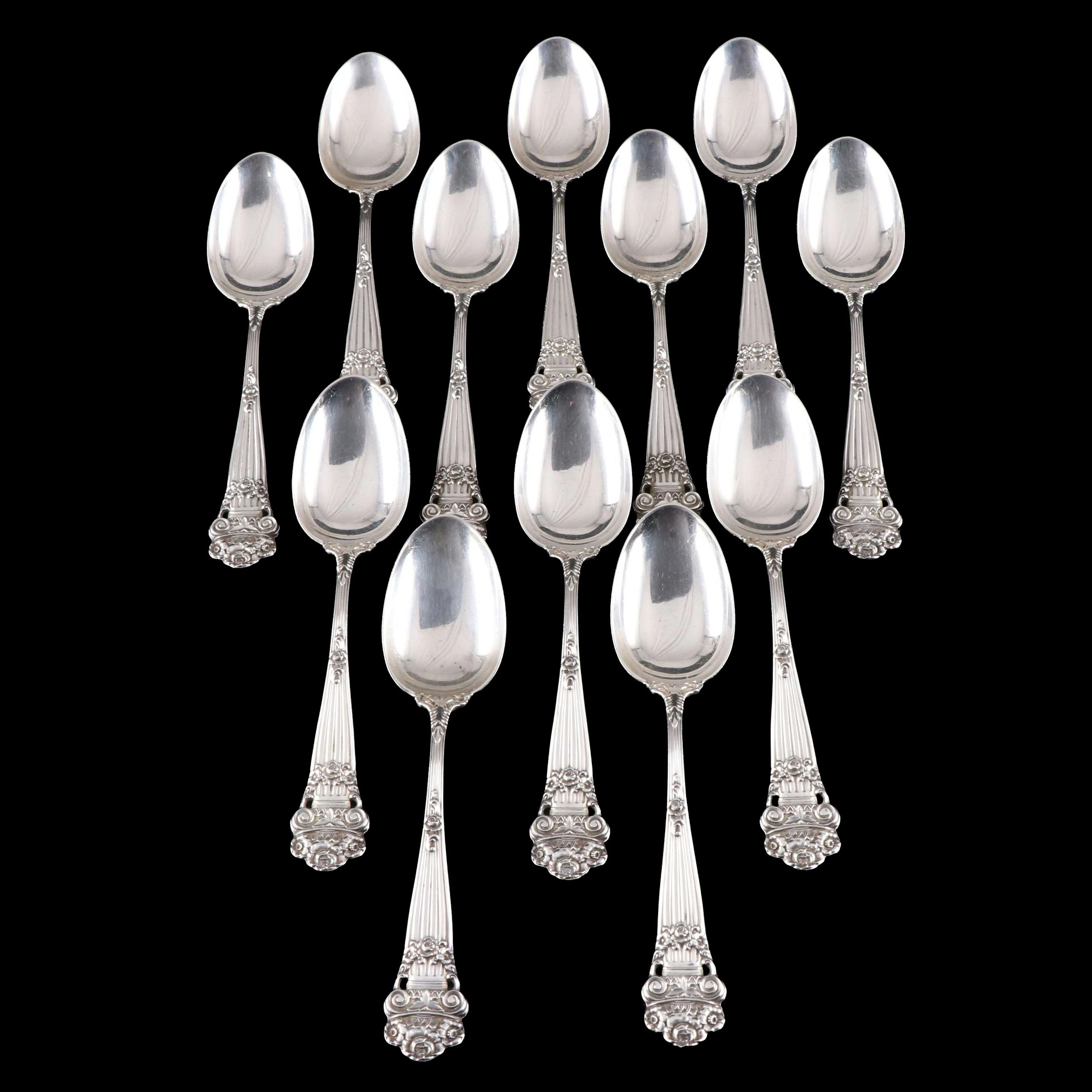 Towle Sterling Silver "Georgian" Teaspoons with Rolled Storage Cloth, 20th C.
