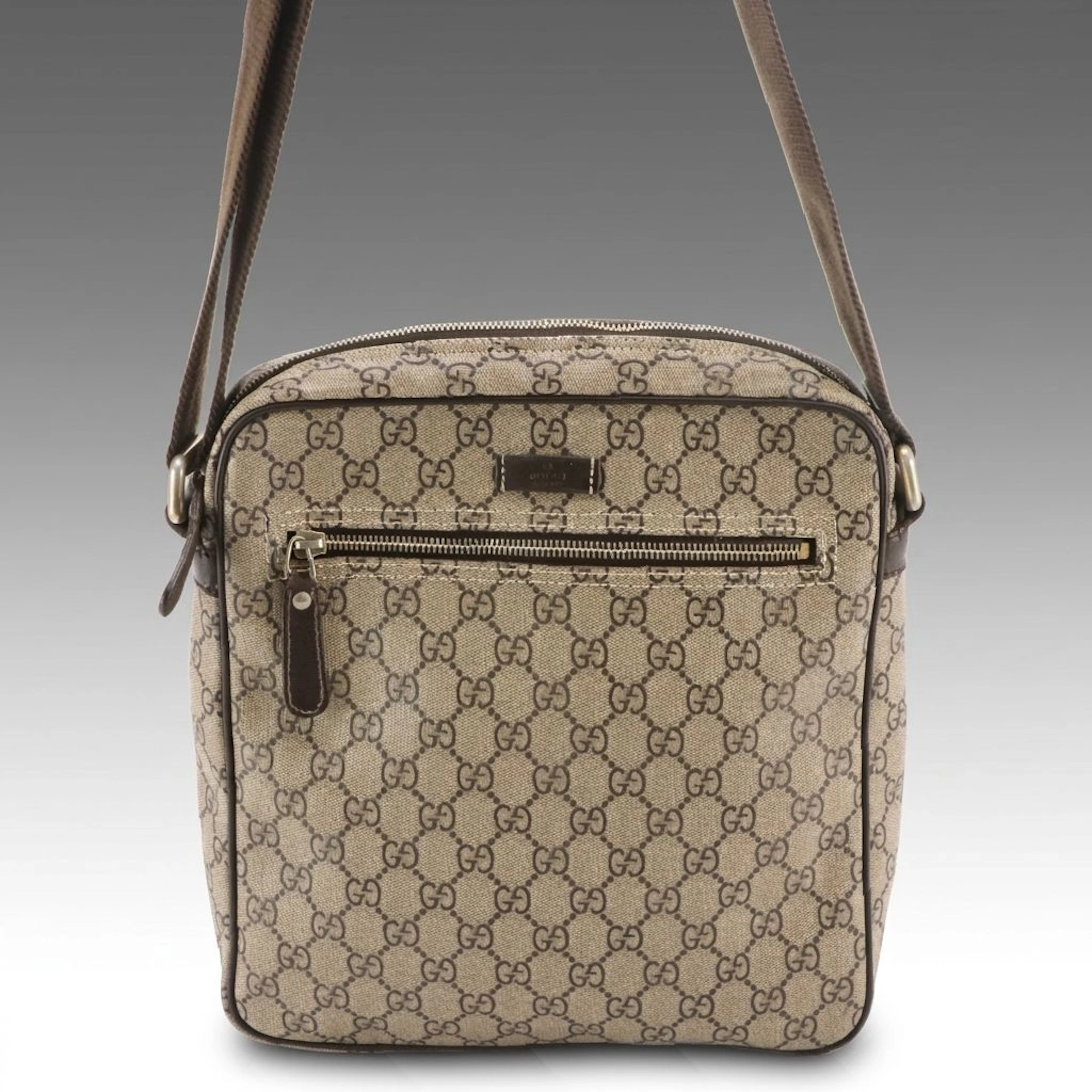 Gucci GG Supreme Canvas and Brown Leather Crossbody Bag
