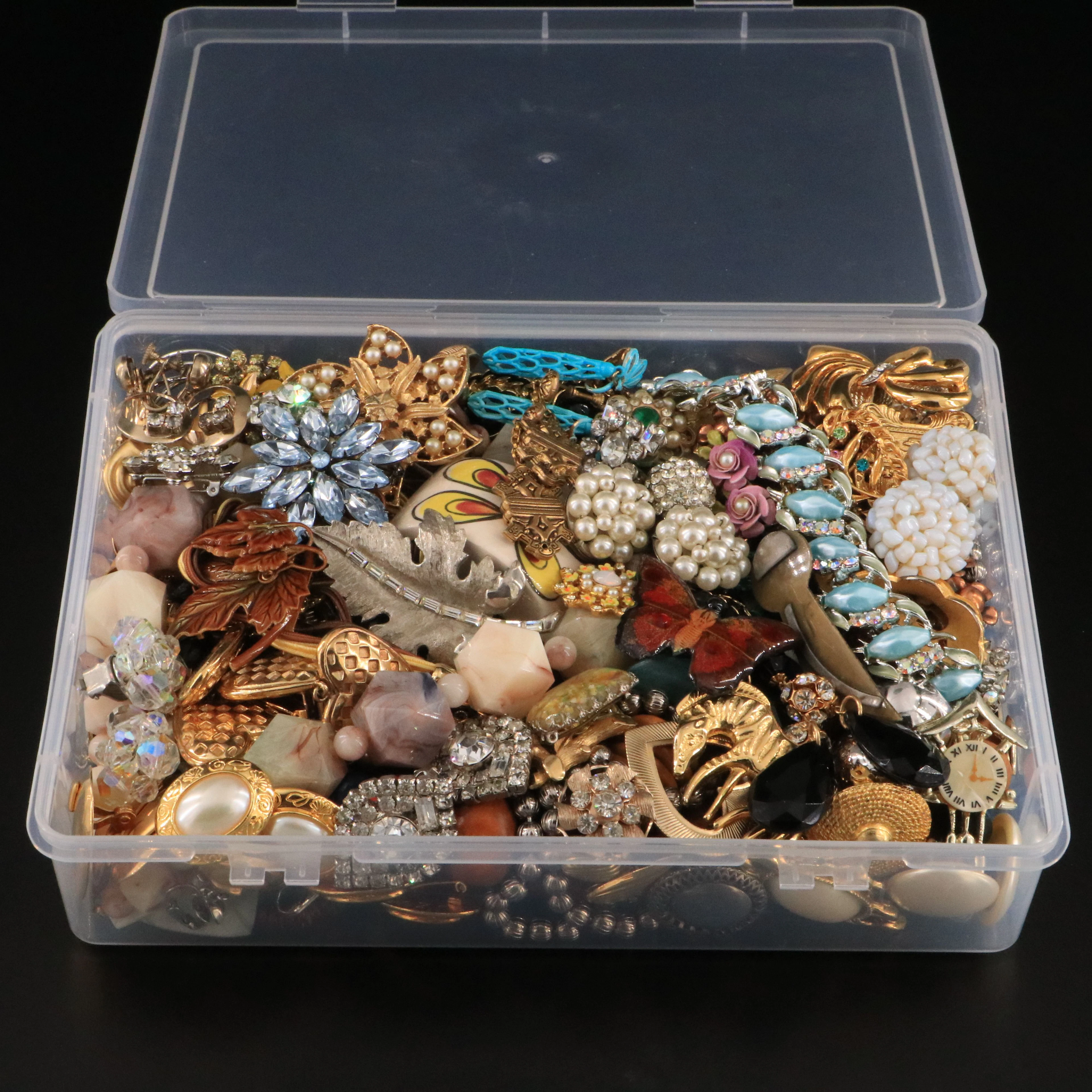 Uncommon Discoveries: Jewelry Collection
