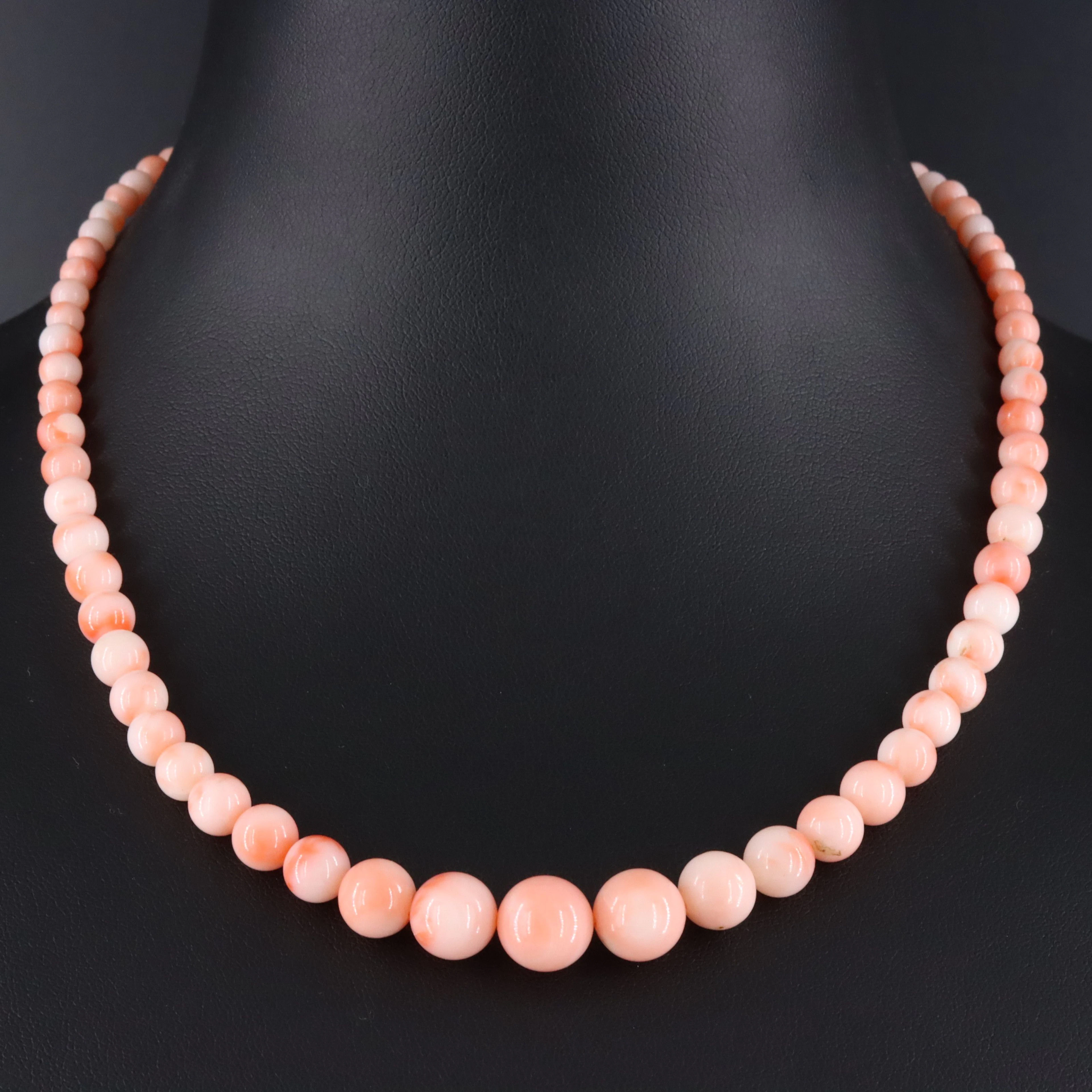 Graduated Coral Bead Necklace