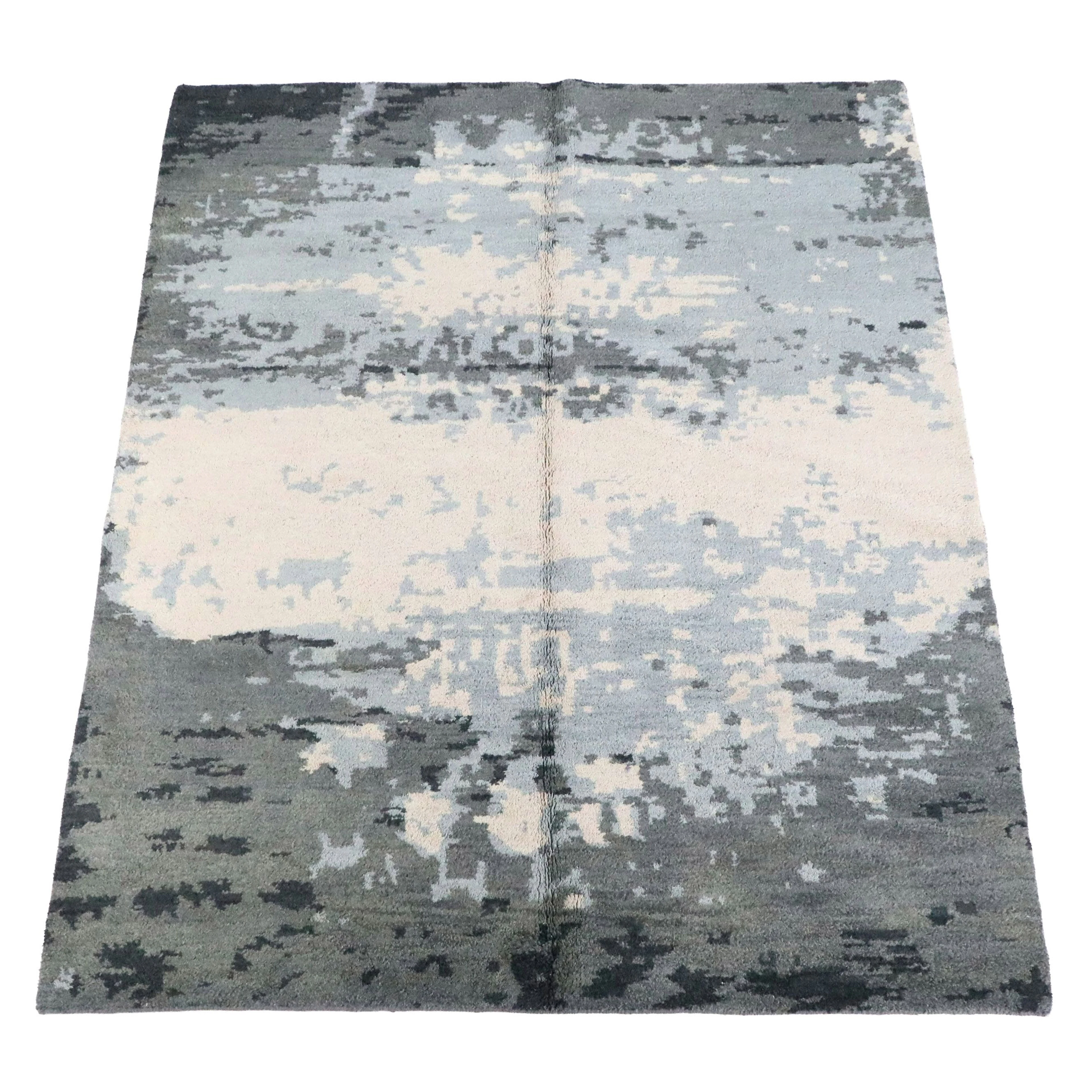 7'11 x 9'10 Hand-Knotted Indian Area Rug