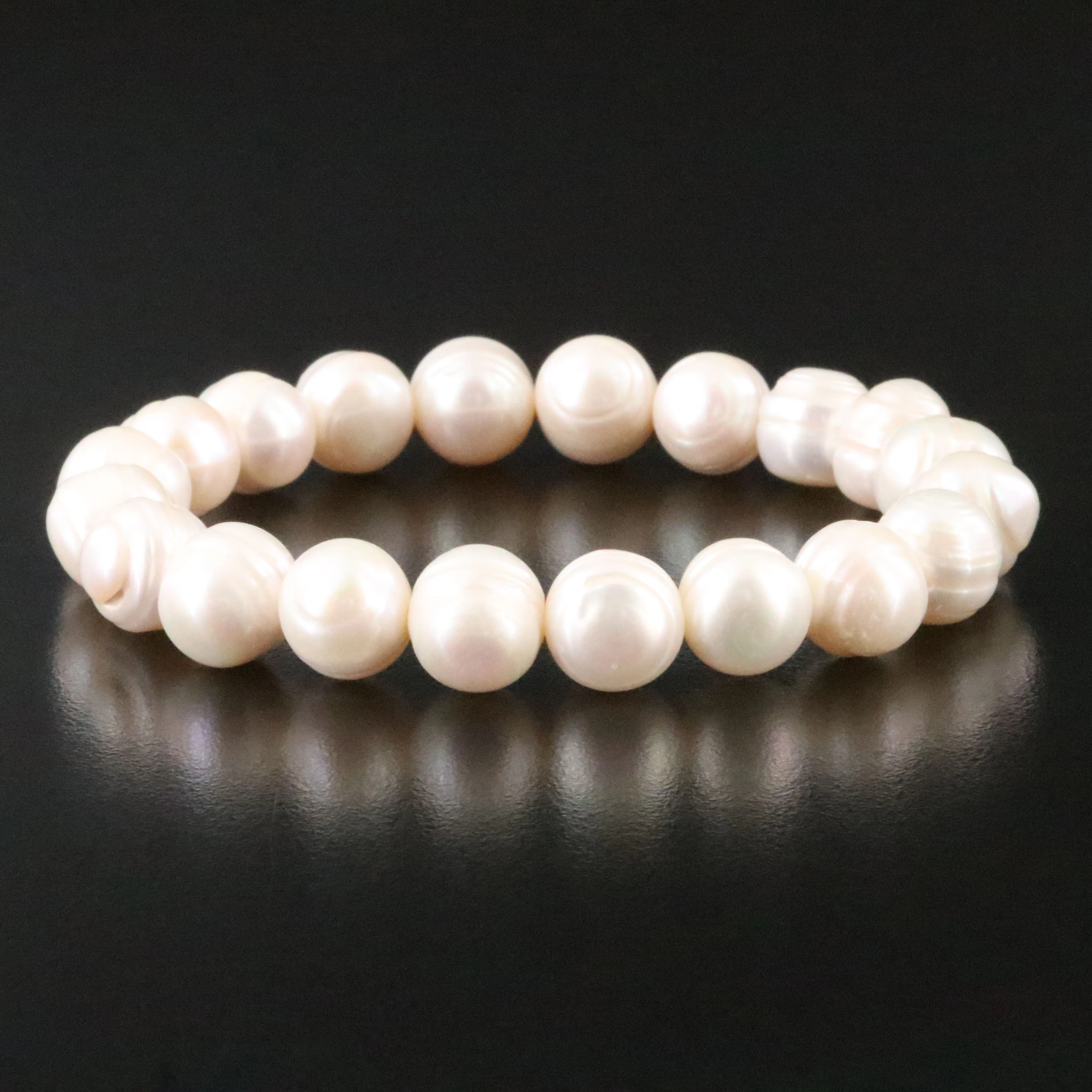 Expansion Pearl Bracelet