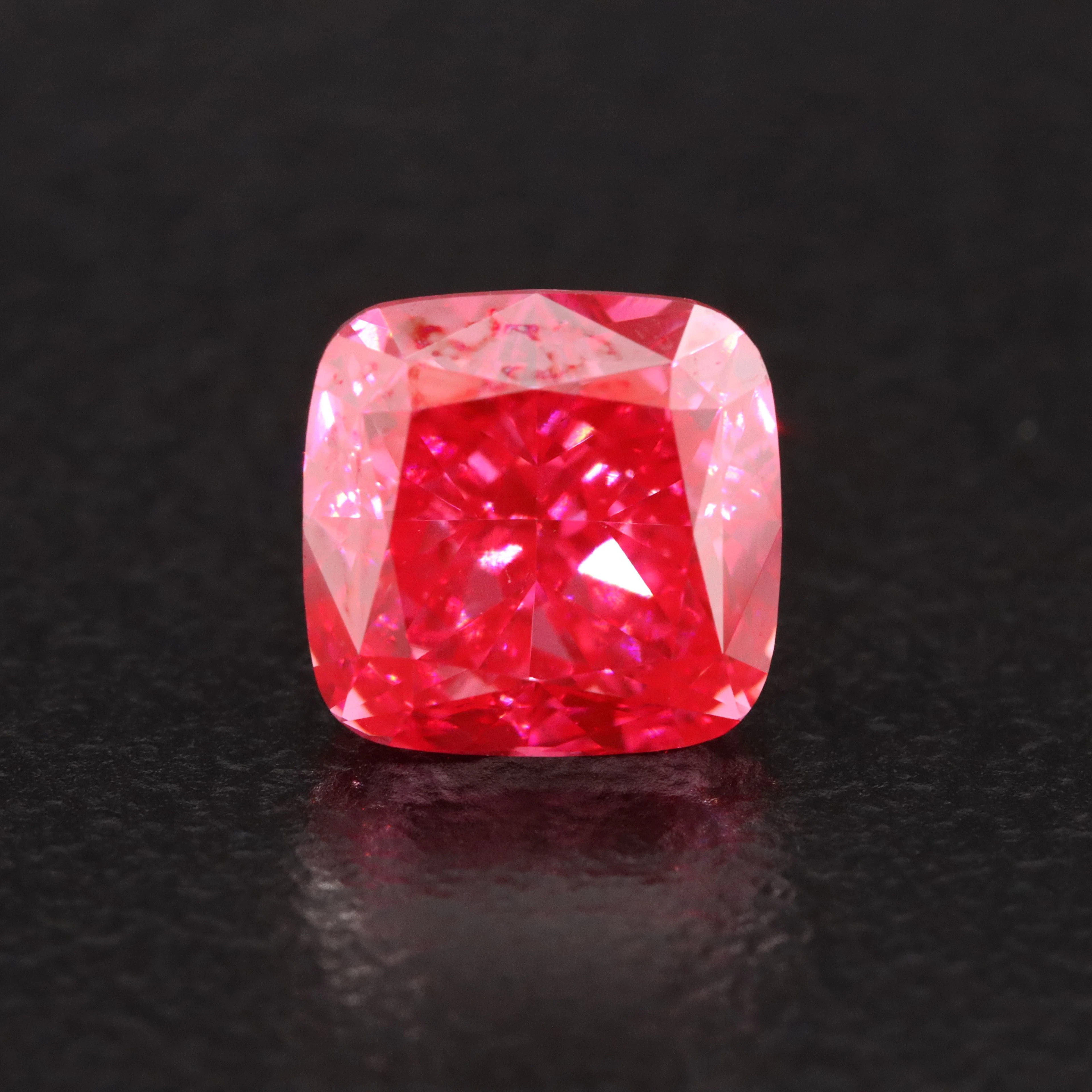 Loose 2.01 CT Fancy Vivid Pink Lab Grown Diamond with IGI Report