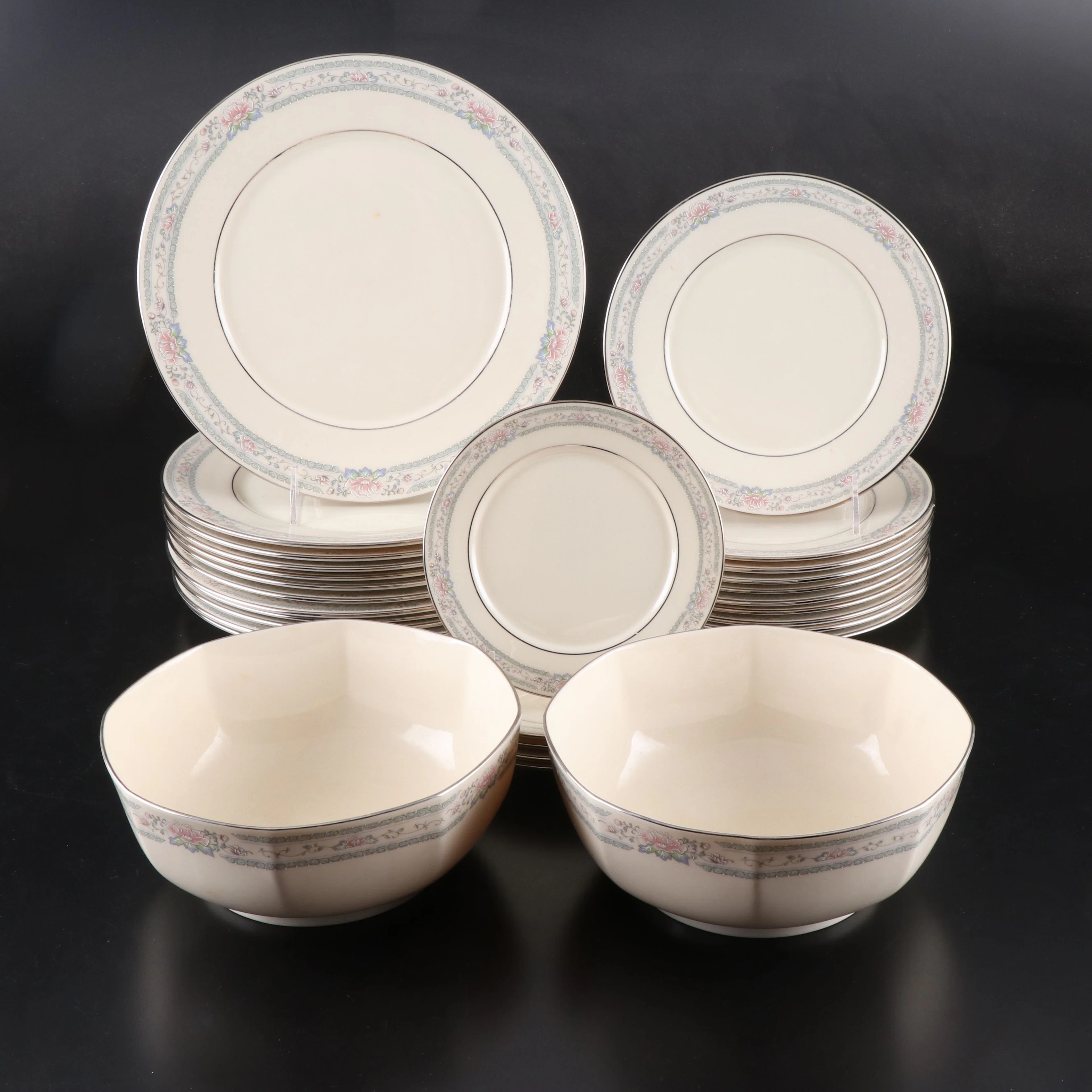 Lenox "Charleston" Porcelain Dinnerware, Late 20th/Early 21st Century