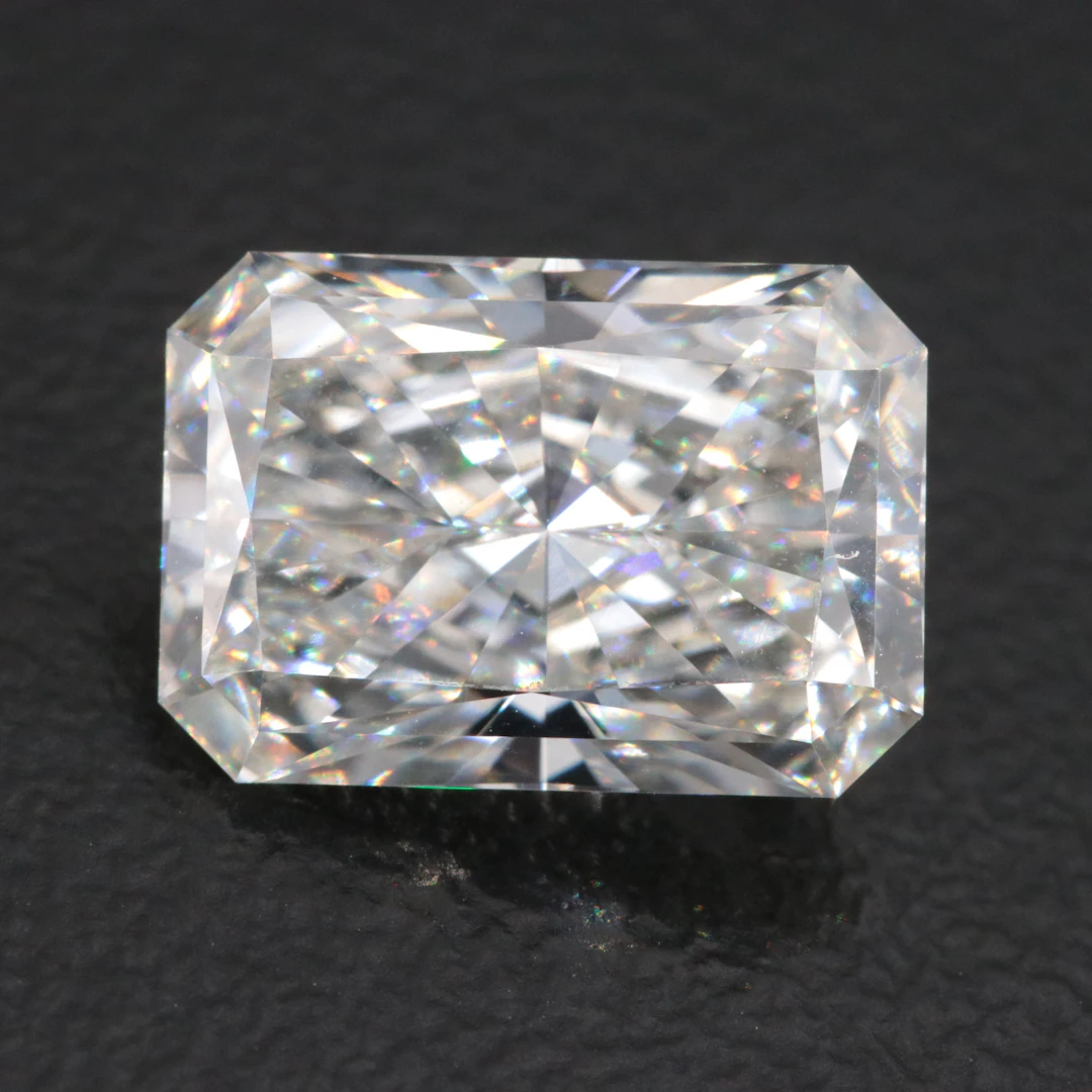 Loose 2.90 CT Lab Grown Diamond with IGI Report