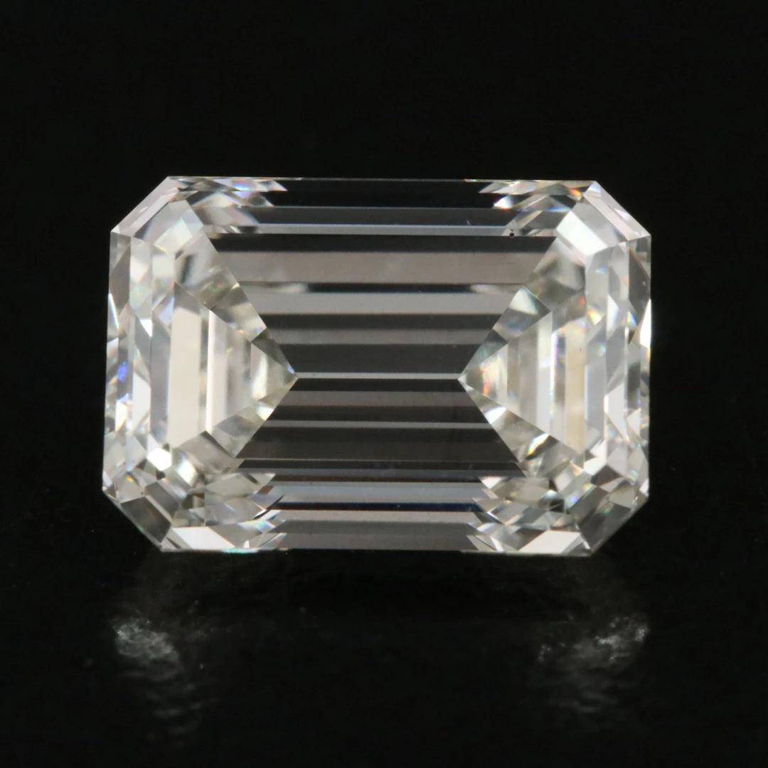 Loose 3.05 CT Lab Grown Diamond with IGI Report