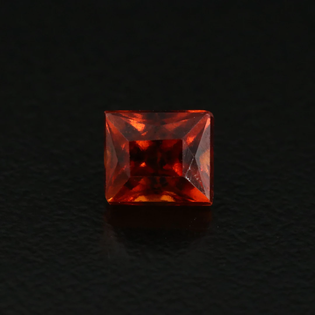 Loose 1.36 CT Spessartine Garnet