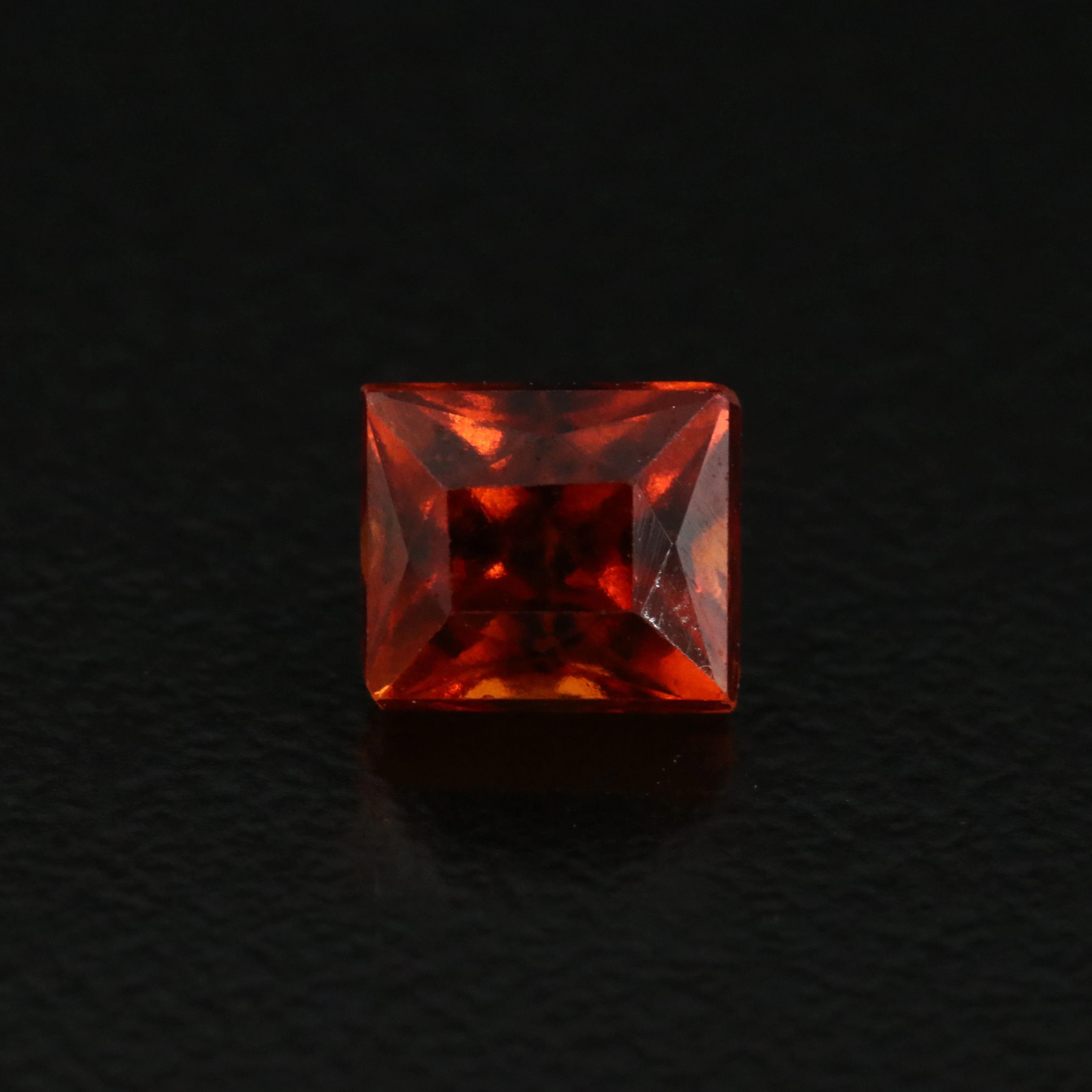 Loose 1.36 CT Spessartine Garnet