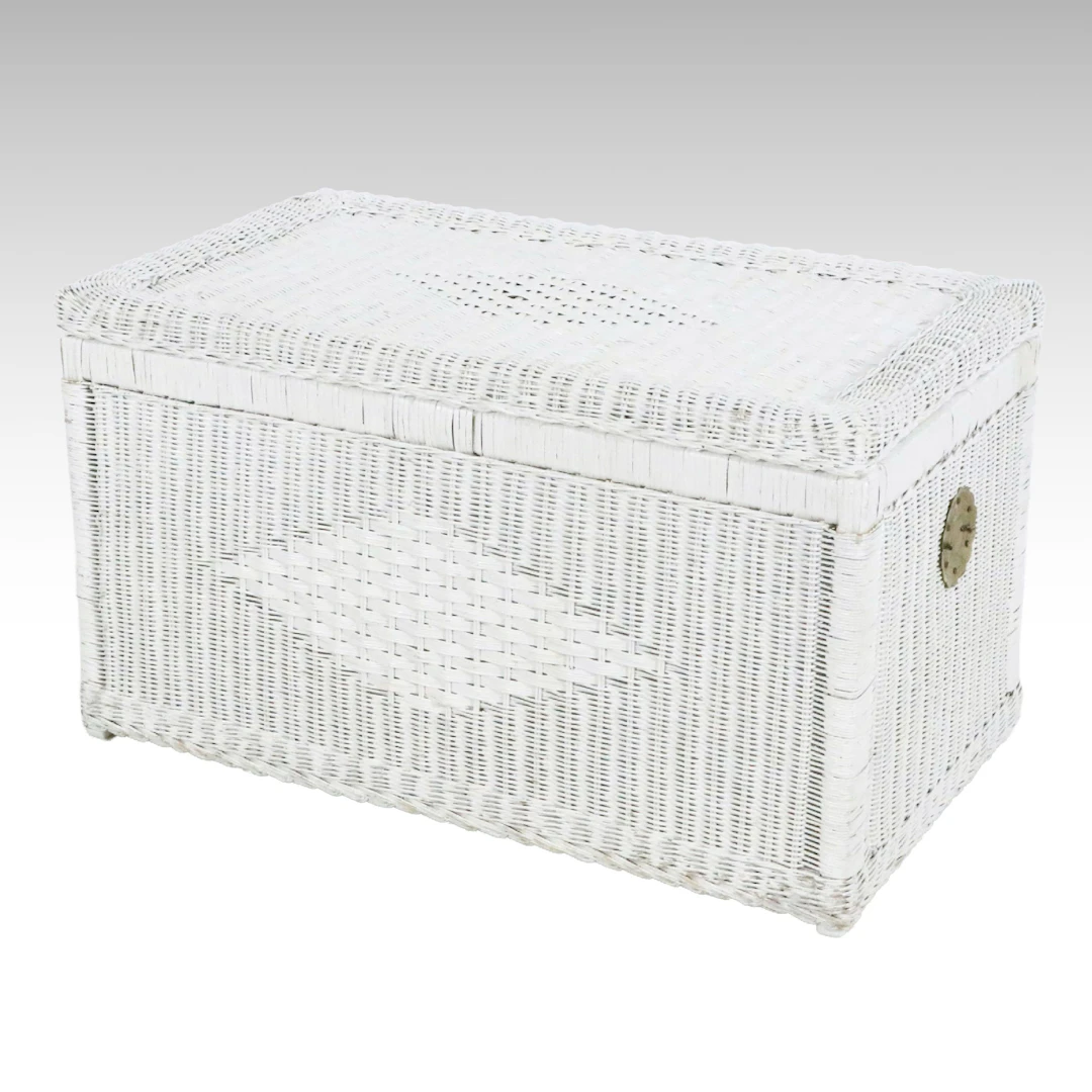 White Painted Wicker Rattan Trunk, Late 20th Century