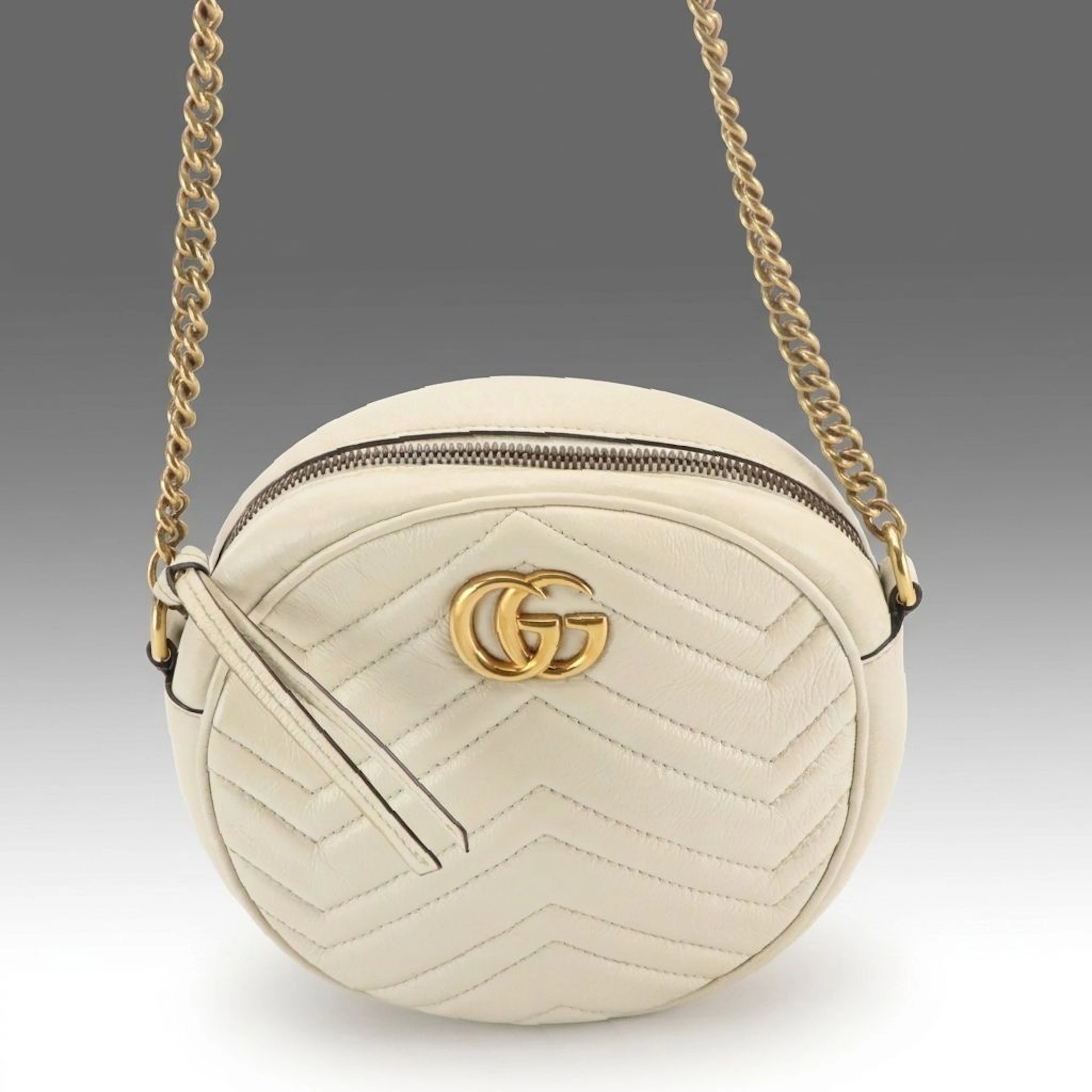 Gucci Marmont Round Mini Crossbody Bag in Off-White Quilted Leather