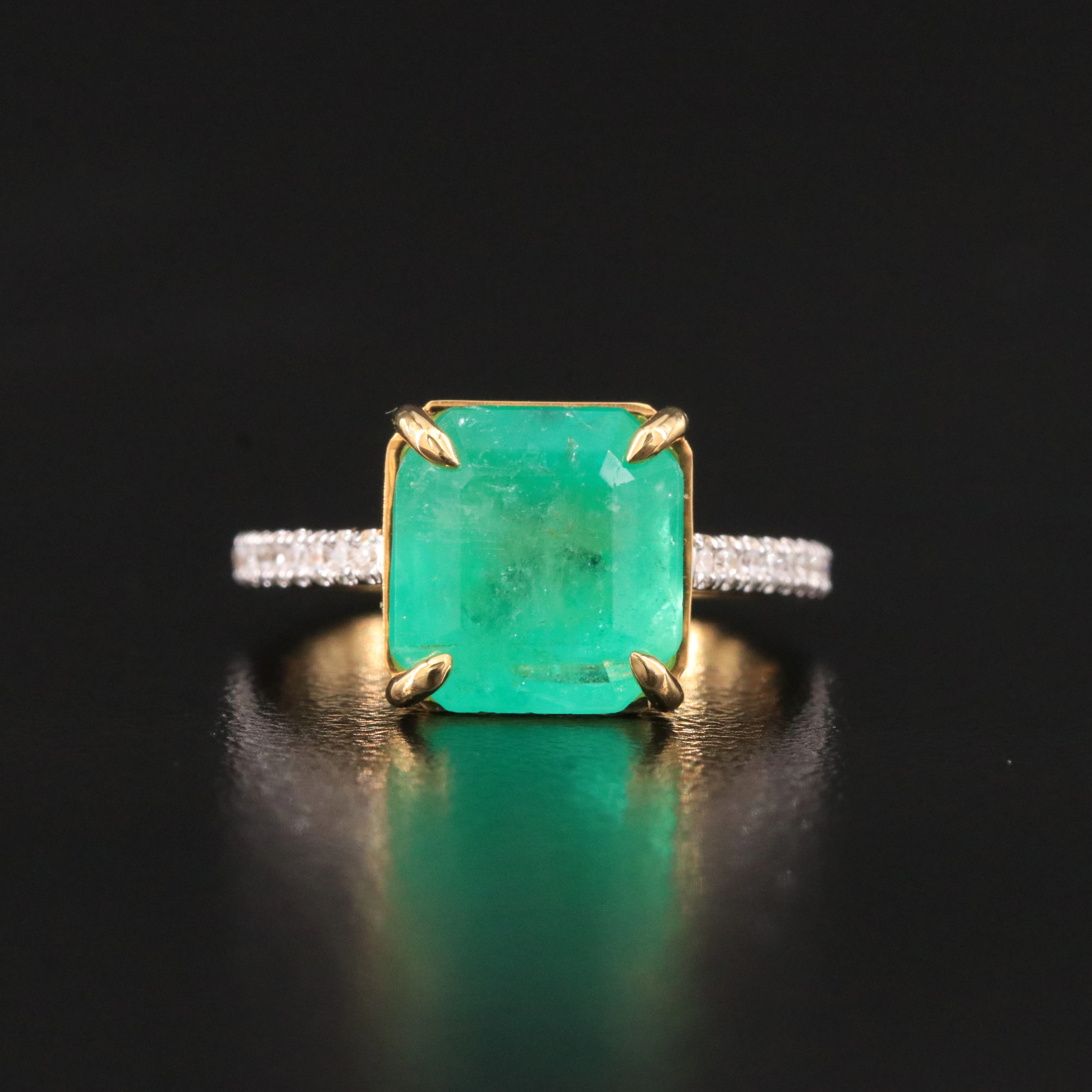 14K 3.95 CT Columbian Emerald and Diamond Ring with IGI Report