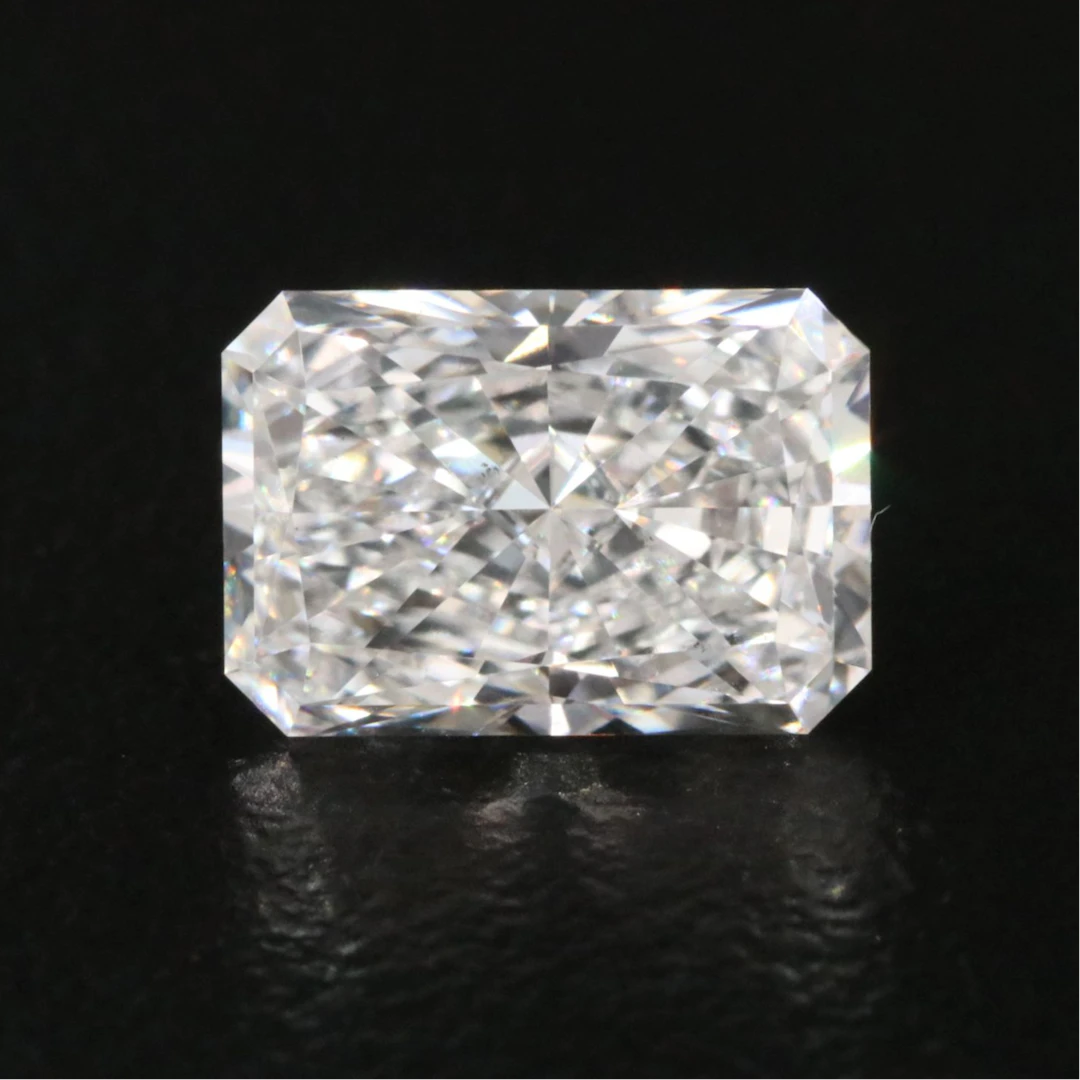 Loose 1.88 CT Lab Grown Diamond with IGI Report