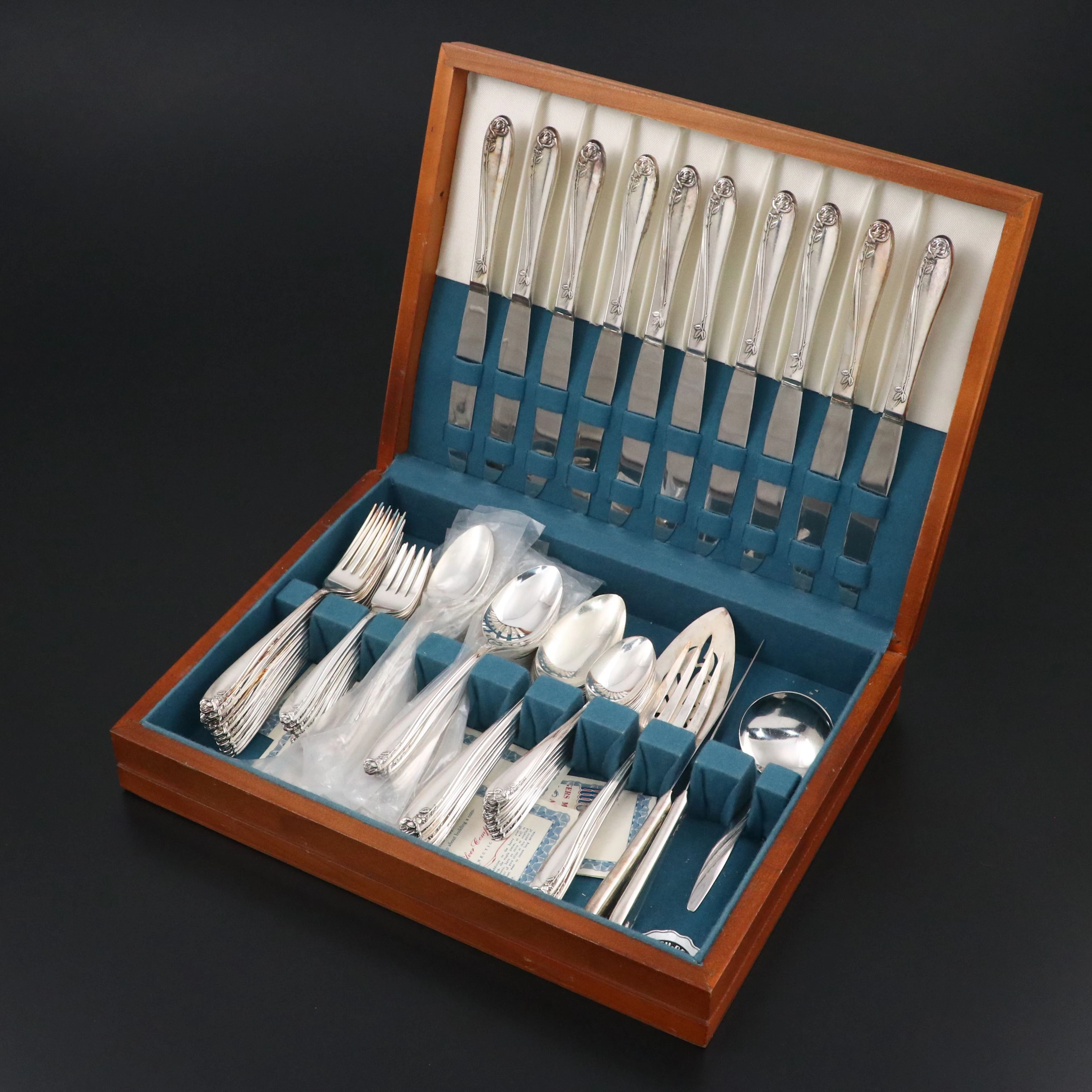 Wm Rogers "Tupperware Rose" Silver Plated Flatware, Mid-20th Century