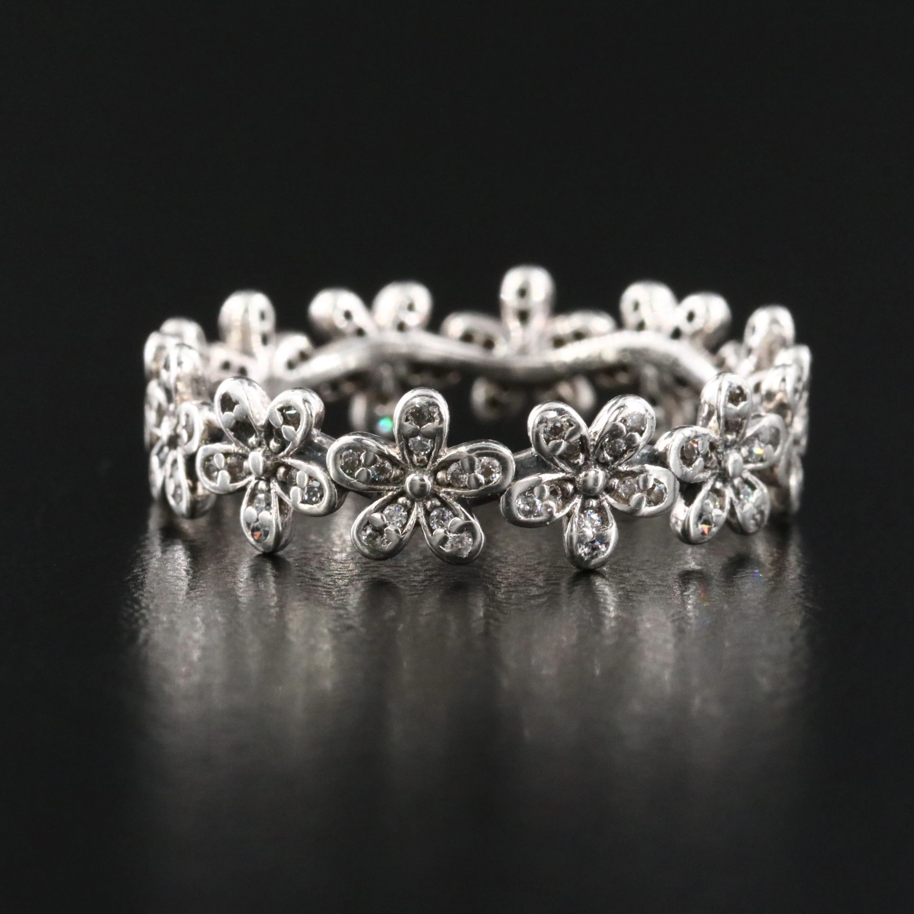 Pandora Sterling CZ Foliate Band