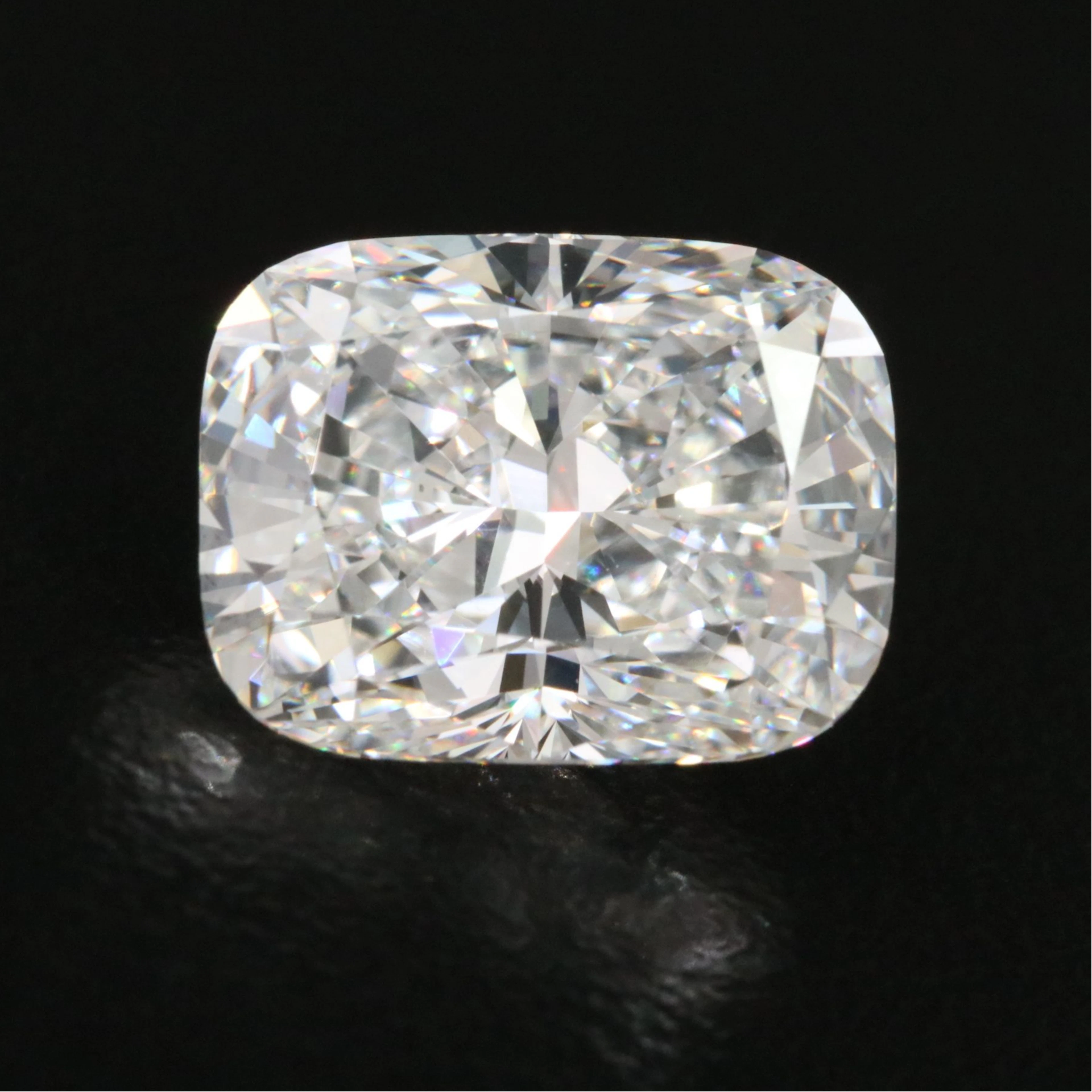 Loose 5.06 CT Lab Grown Diamond with IGI Report