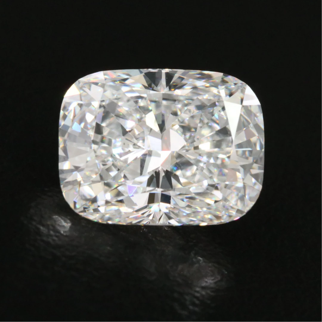Loose 5.06 CT Lab Grown Diamond with IGI Report