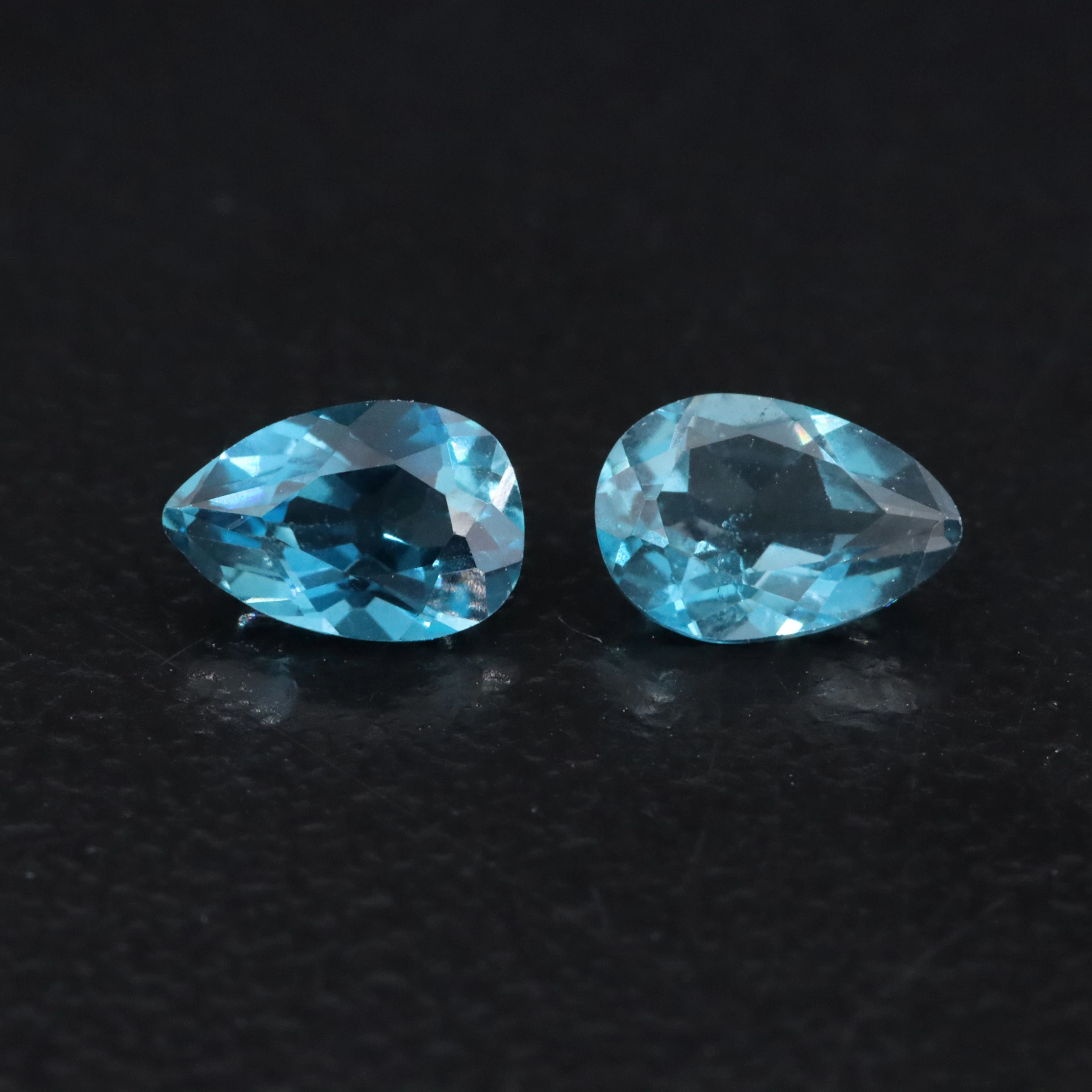 Loose 1.02 CTW London Blue Topaz Pair