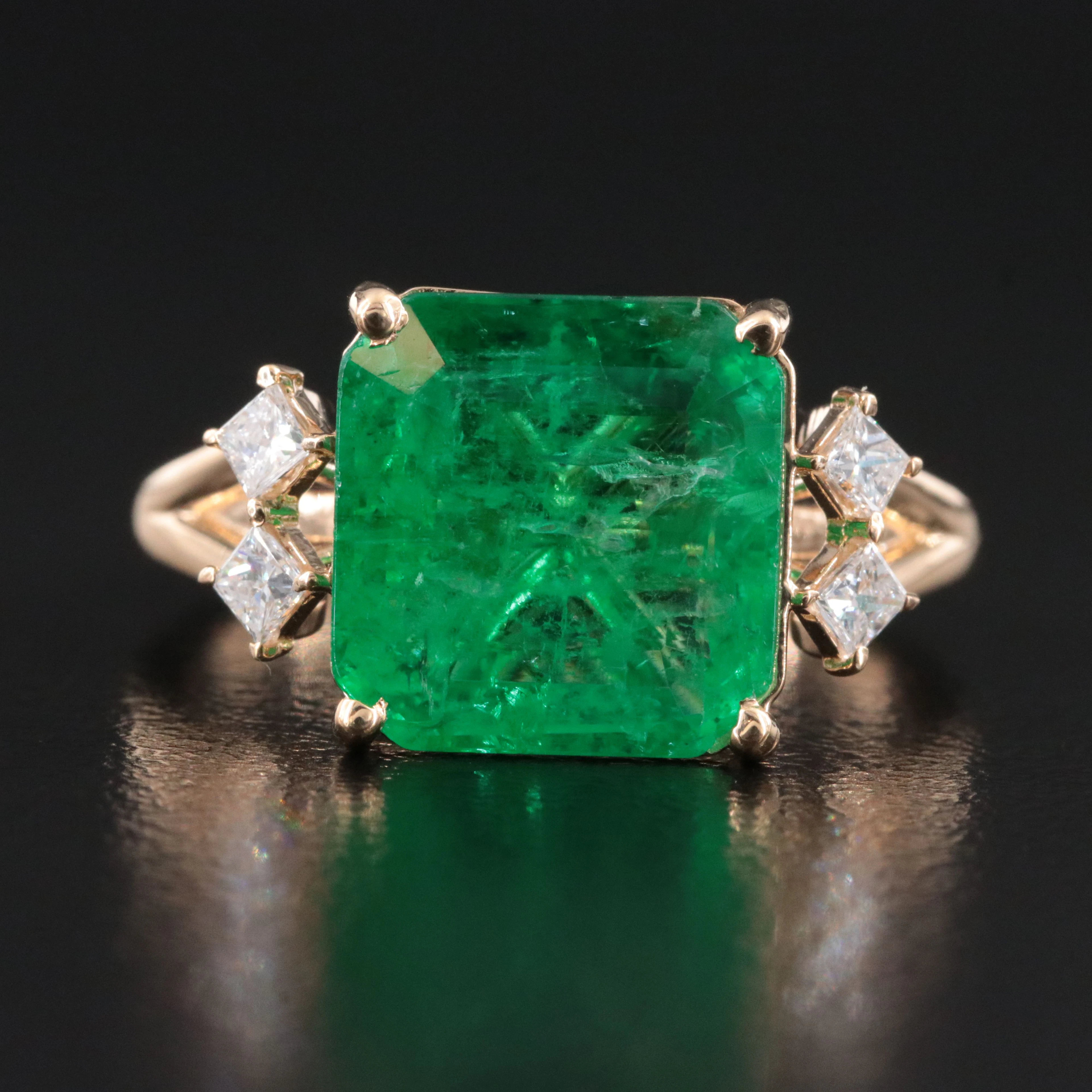 18K 3.75 CT Emerald and Diamond Solitaire Ring with GIA Report