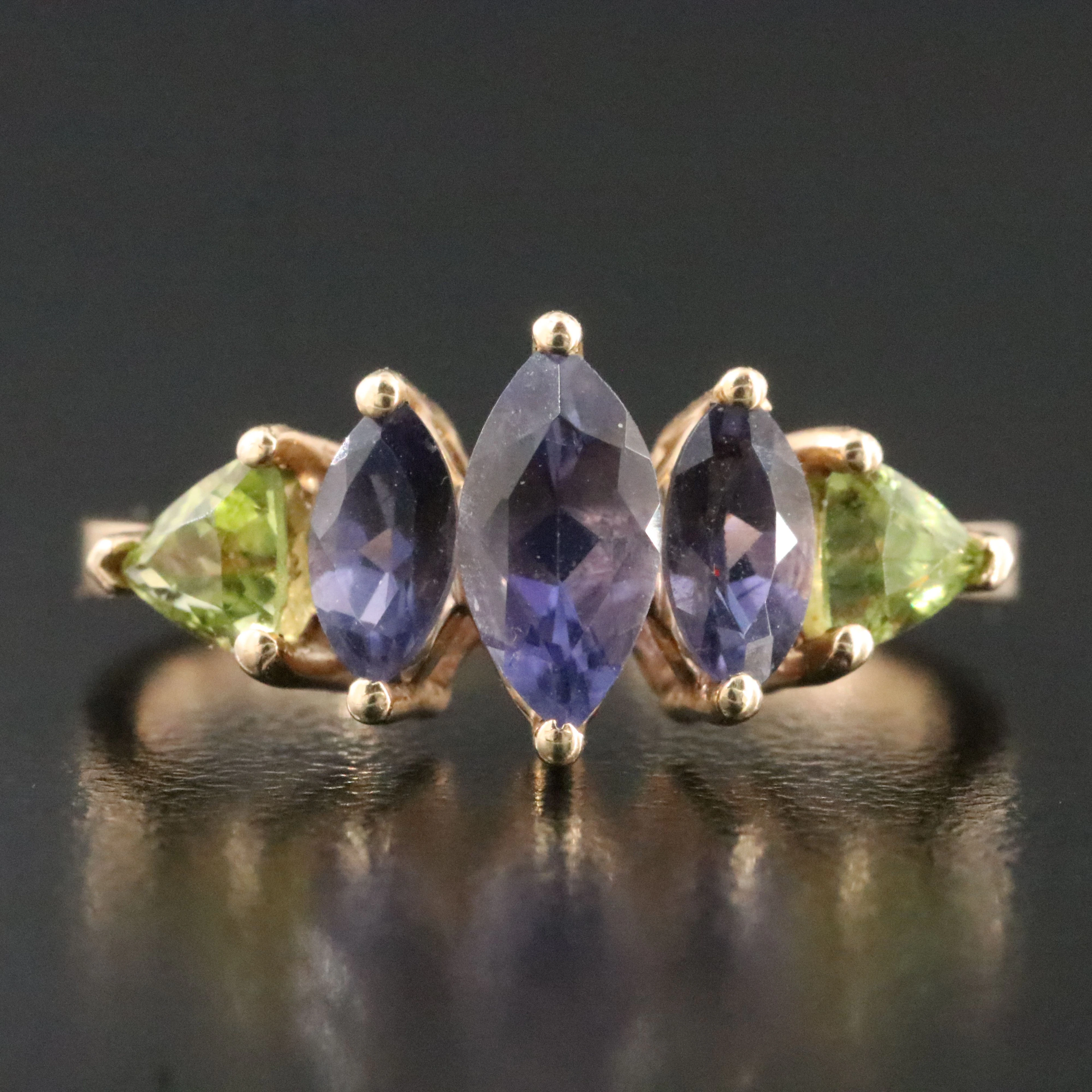 10K Iolite and Peridot Ring