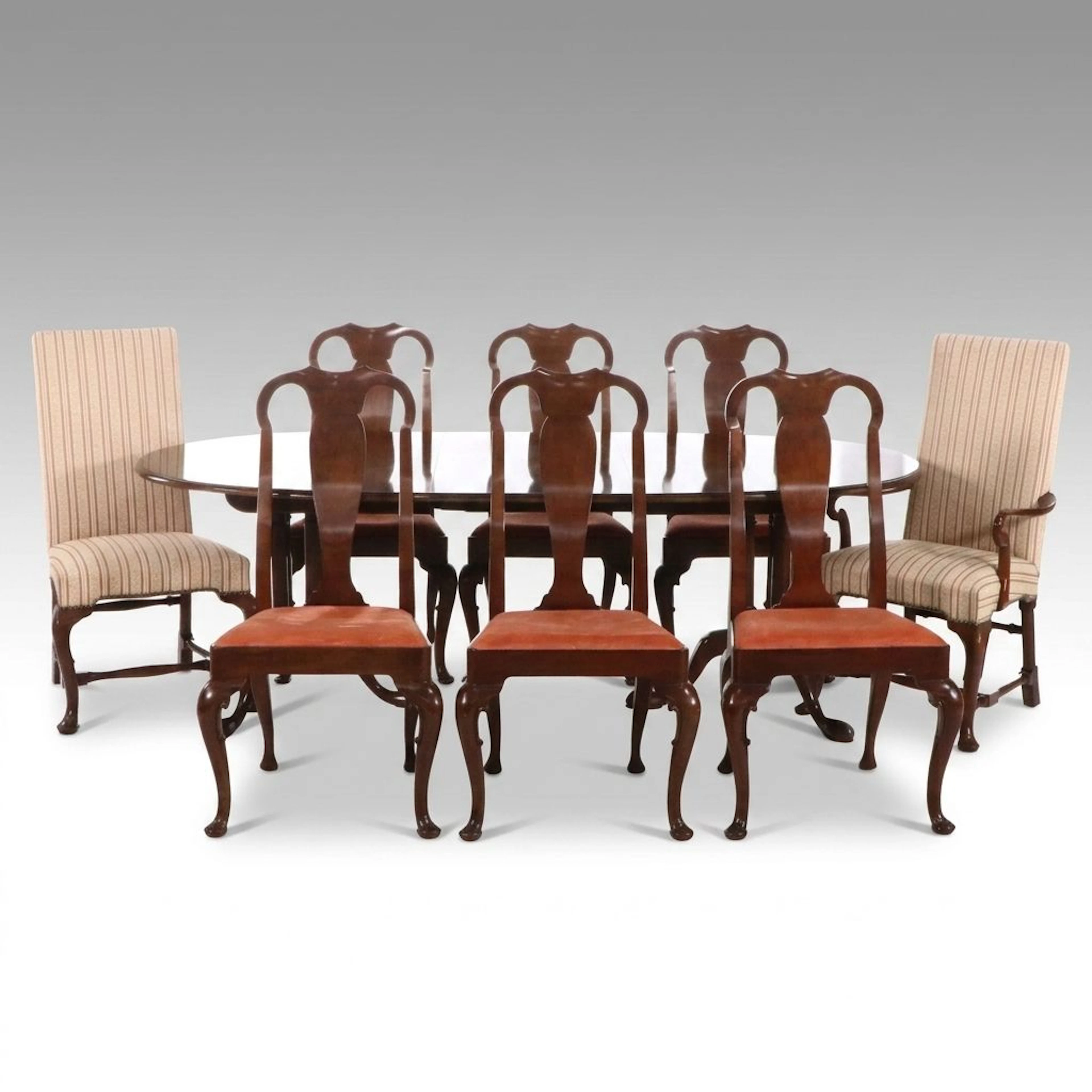 Baker Furniture Georgian Style Double Pedestal Mahogany Dining Table and Chairs