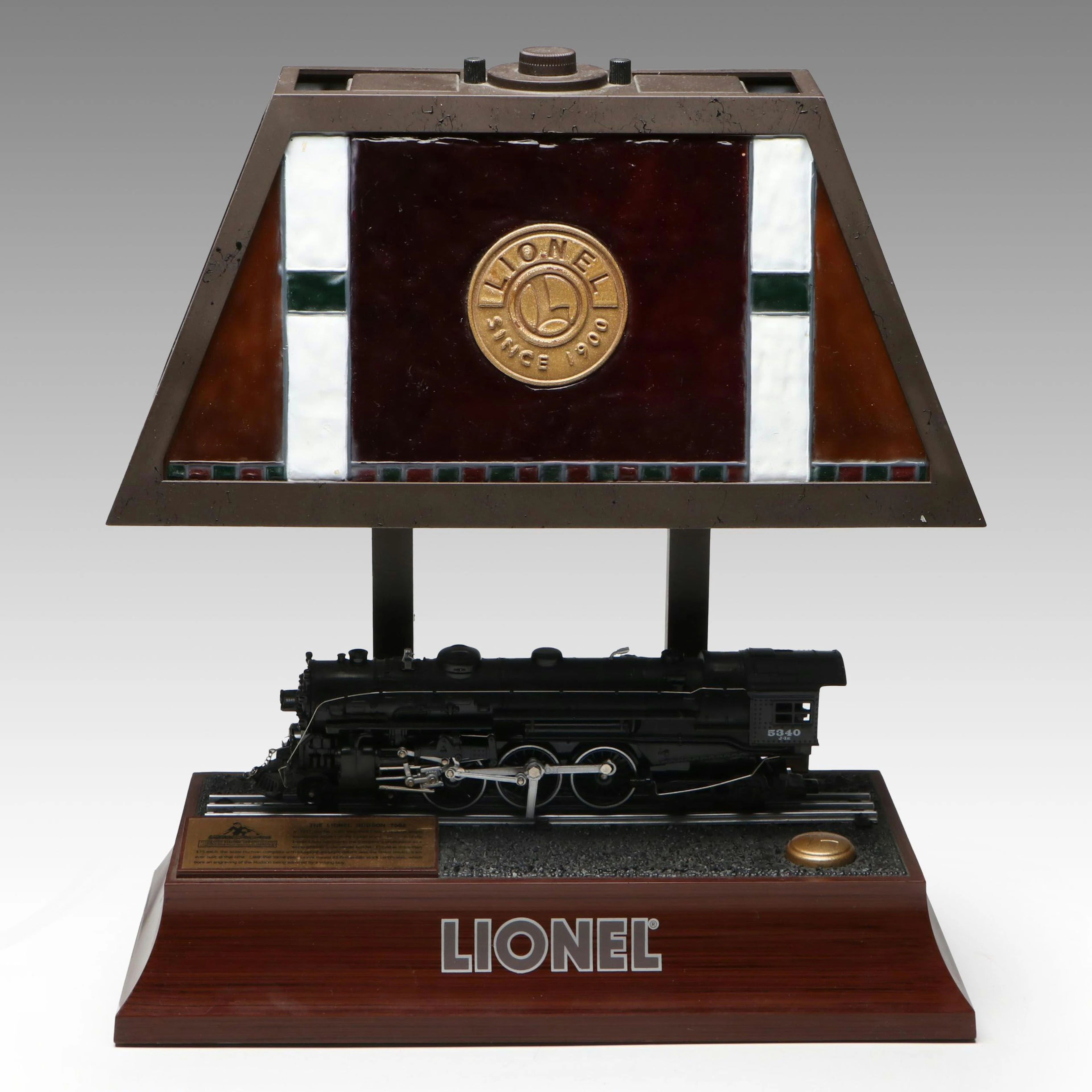 Lionel Animated Hudson 700E Model Train Table Lamp with Custom Shade