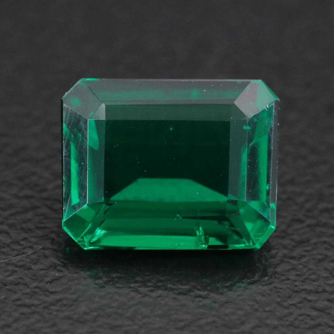 Loose 2.98 CT Lab Grown Emerald