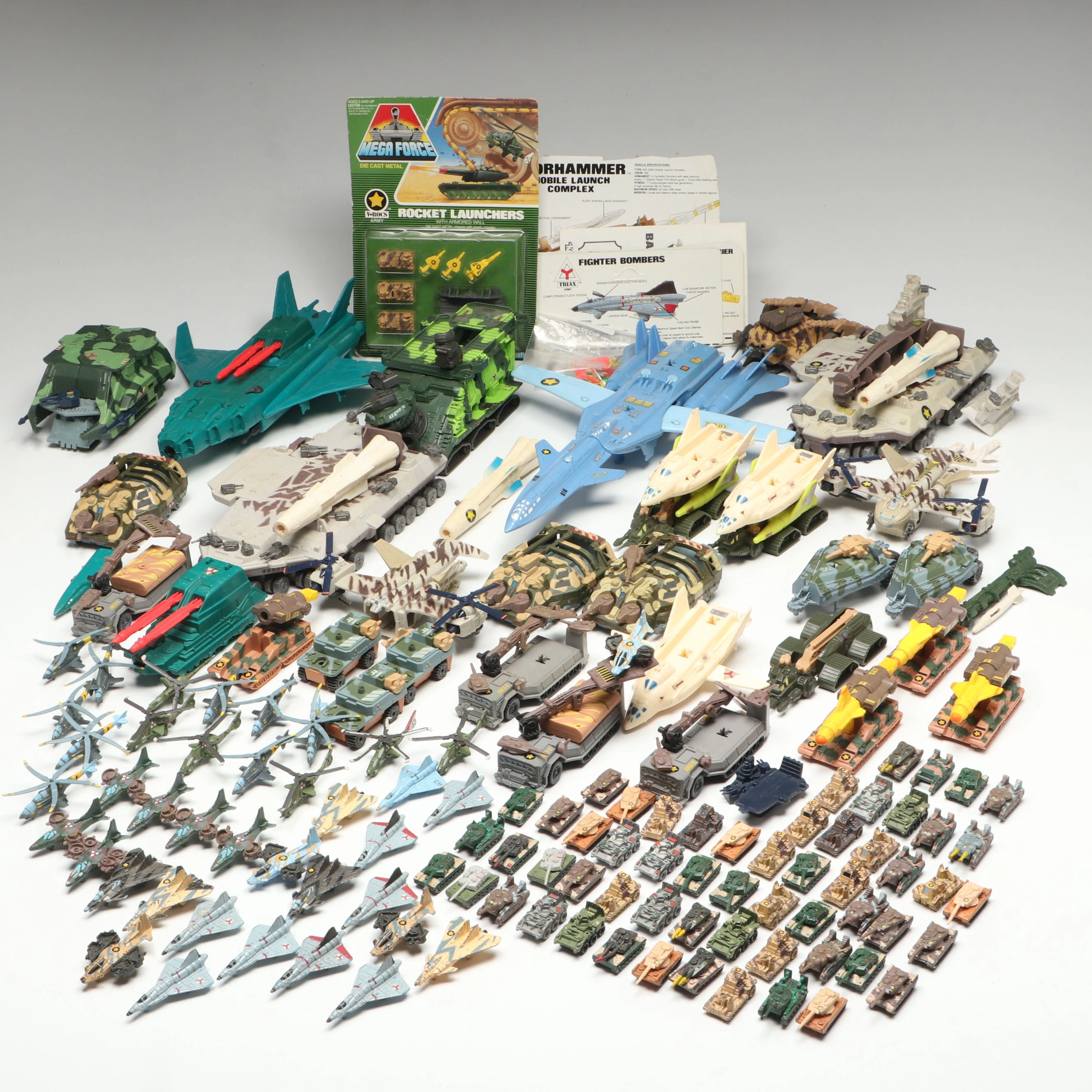Kenner Mega Force V-Rocs Stratofortress Bomber with Other Military Toys